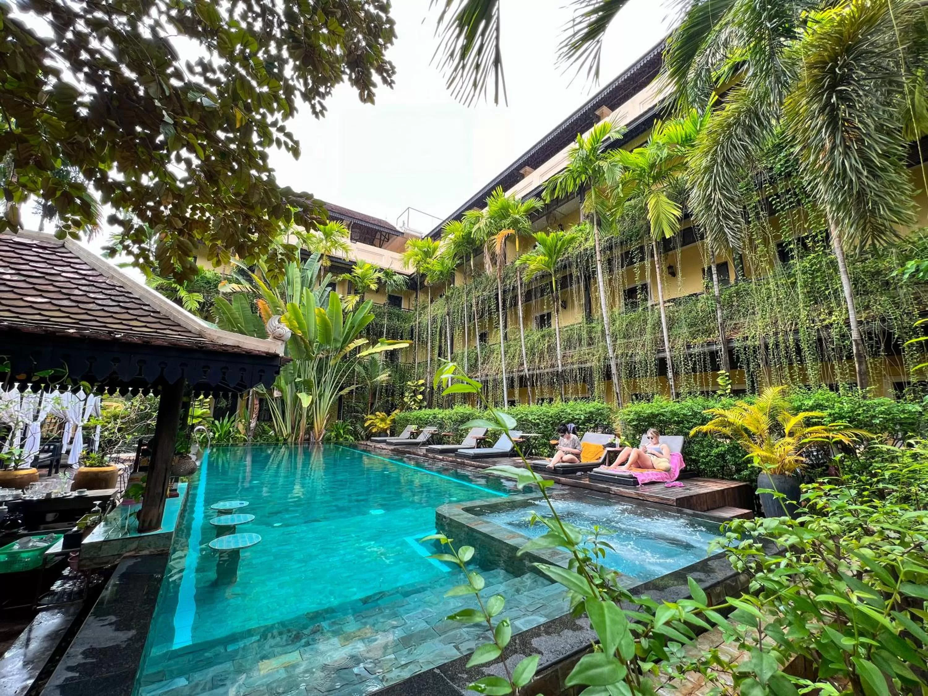 Swimming Pool in Residence Indochine Suite