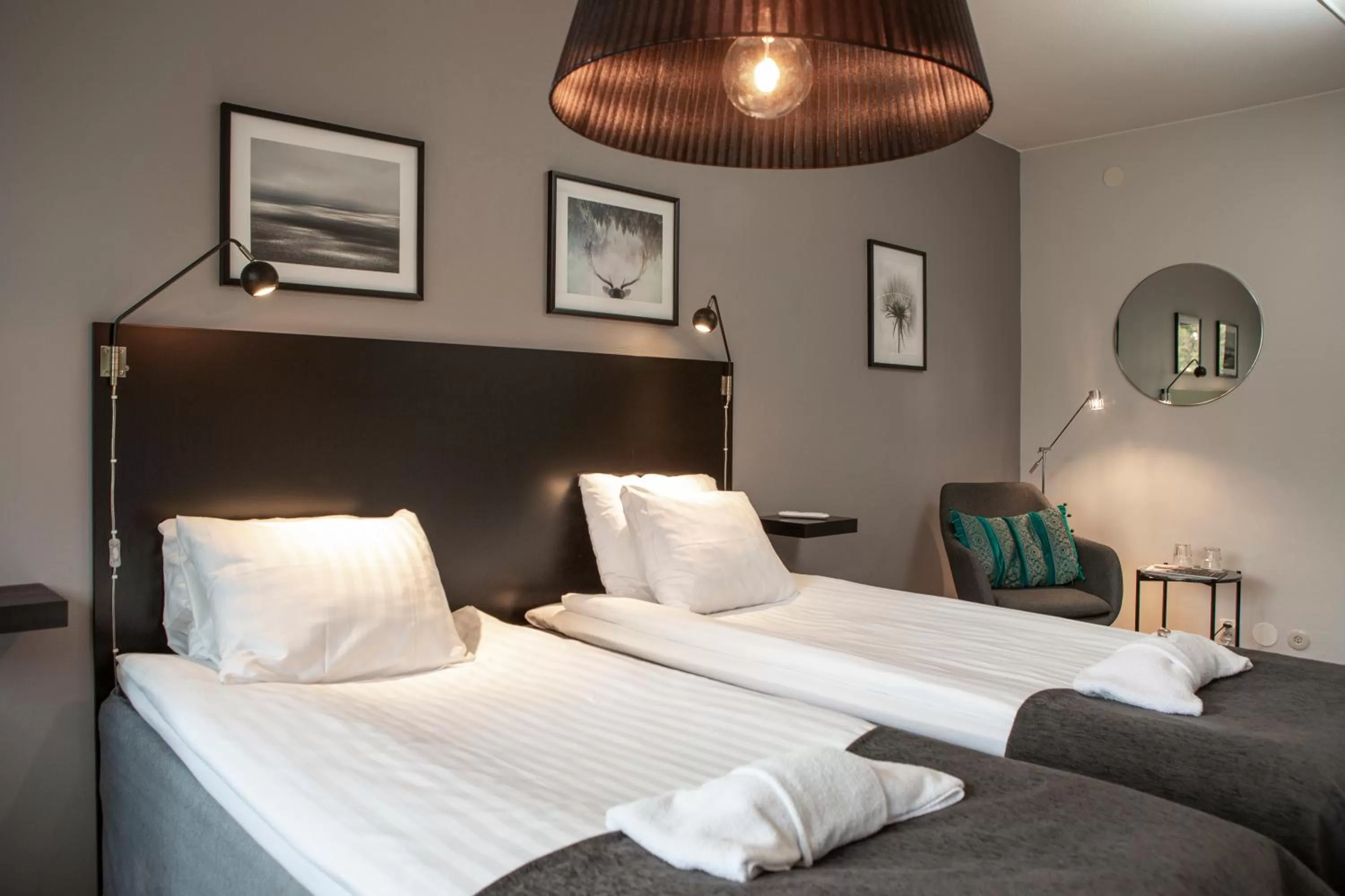 Photo of the whole room, Bed in Hotell Solhem Park