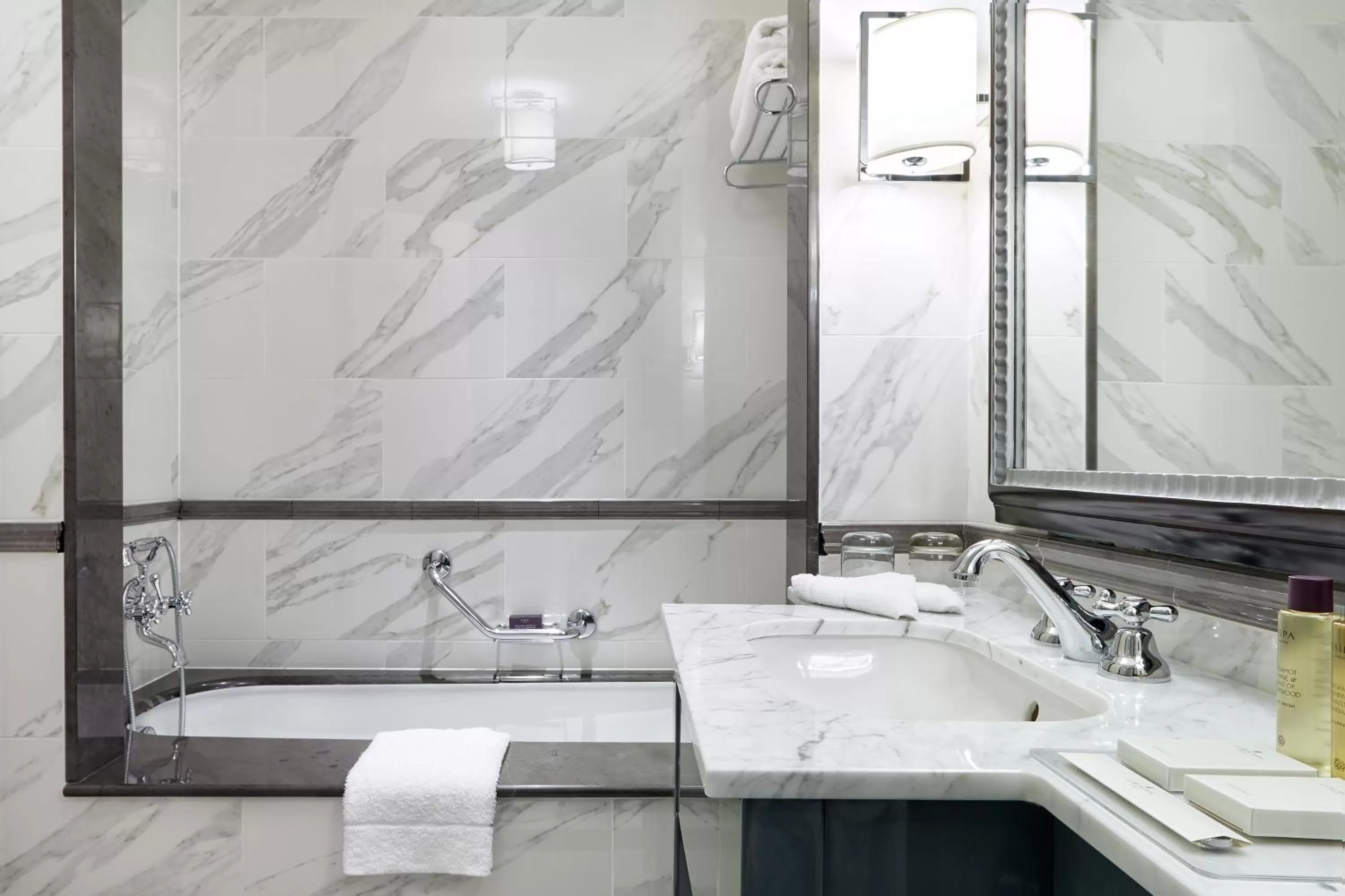 Bathroom in Corinthia Budapest