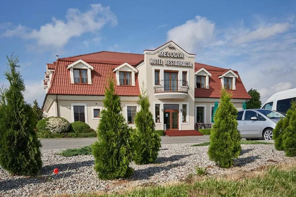 Property building in Hotel Melodia ***