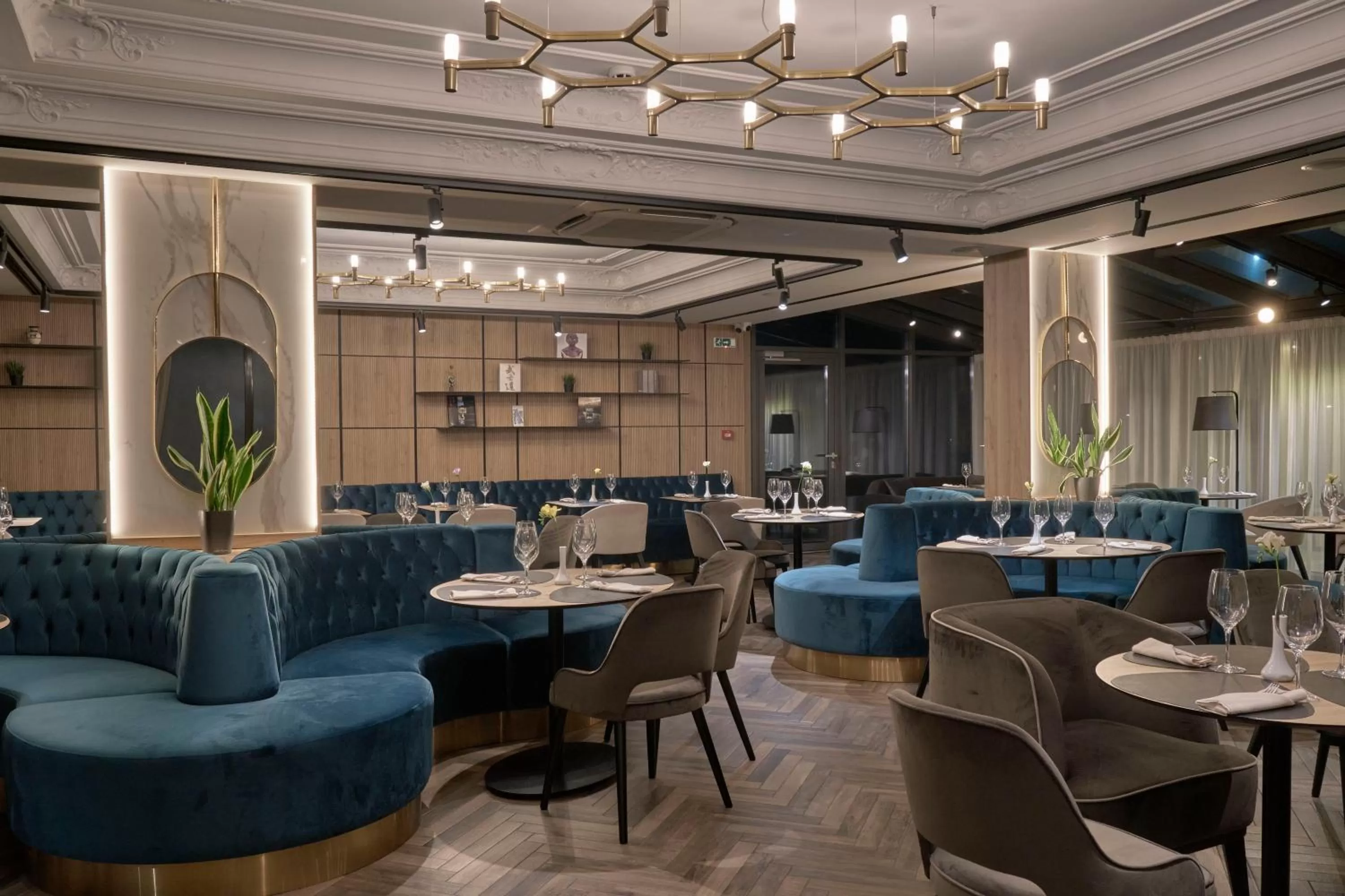 Restaurant/places to eat in Radisson Hotel Plovdiv