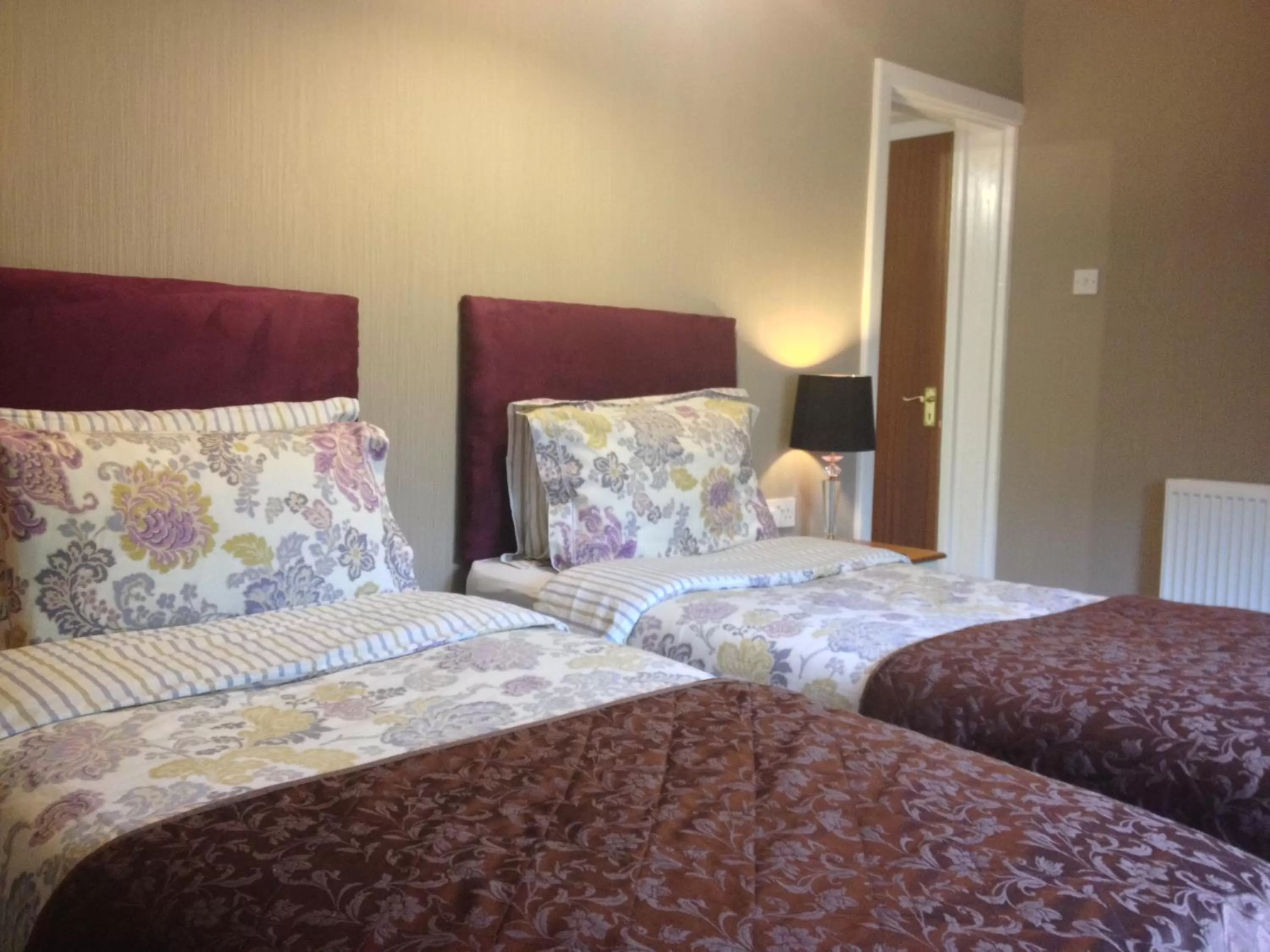 Property building, Bed in The Sherwood, No 11,