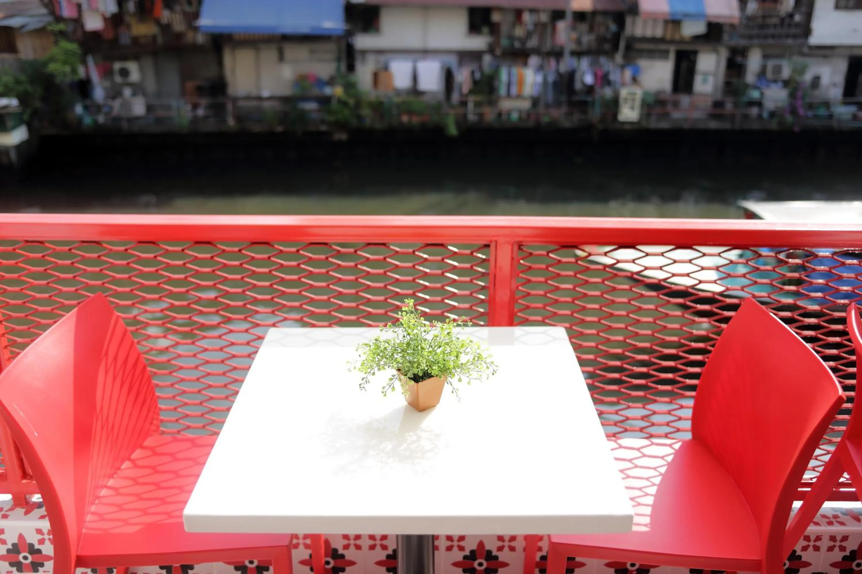 Dining area in Smile Inn