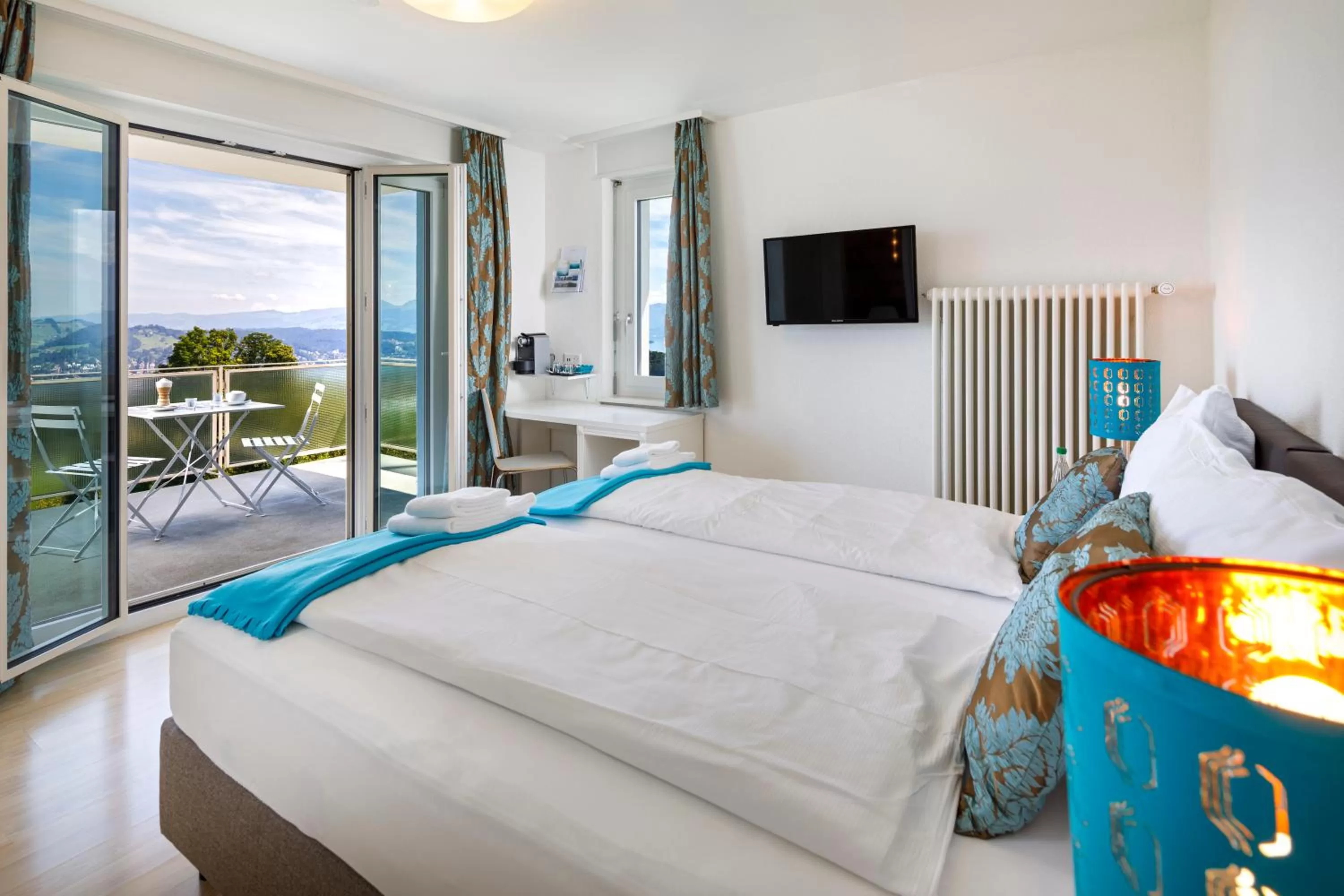 Bed in Hotel Sonnenberg