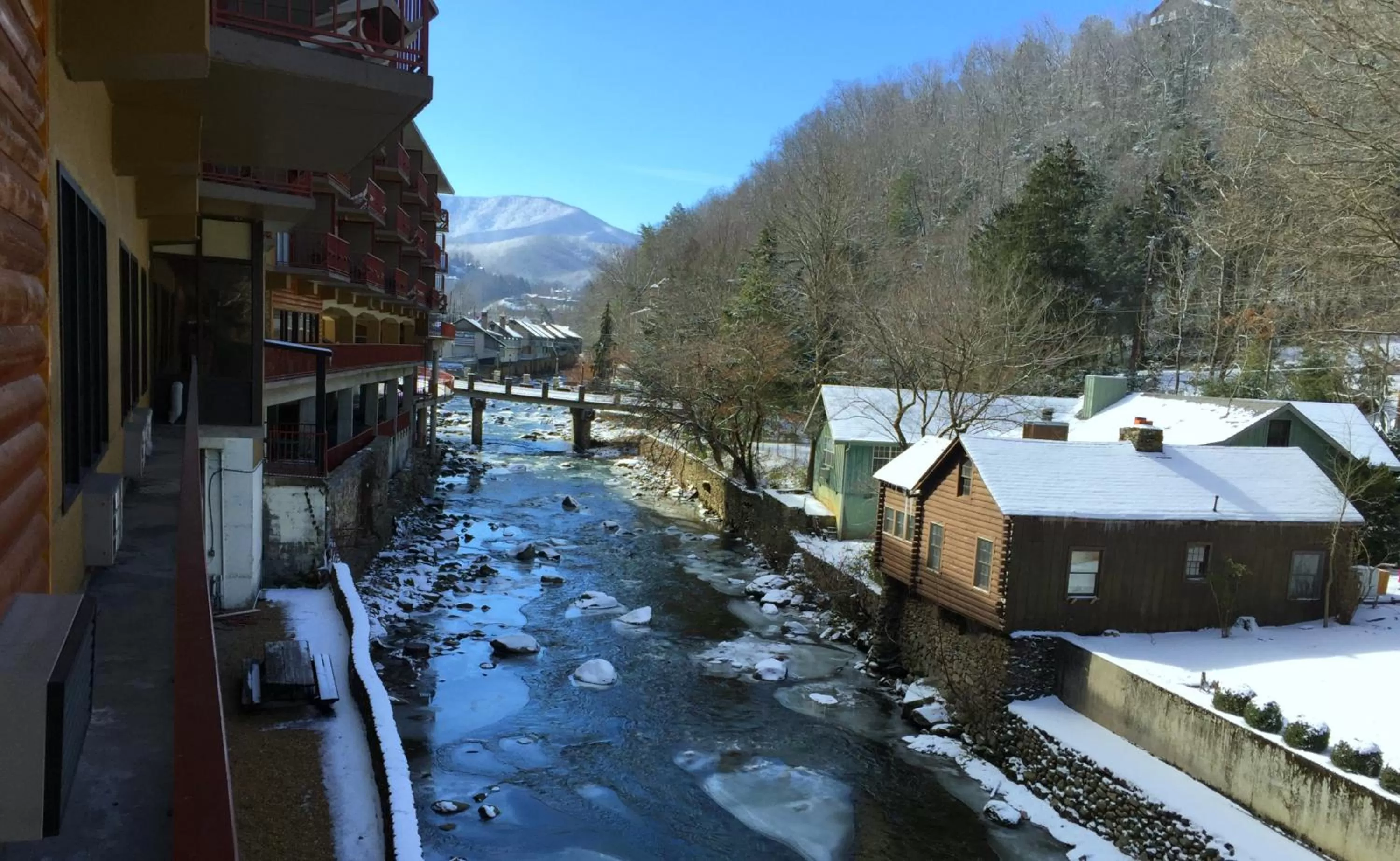 Facade/entrance in Baymont by Wyndham Gatlinburg On The River