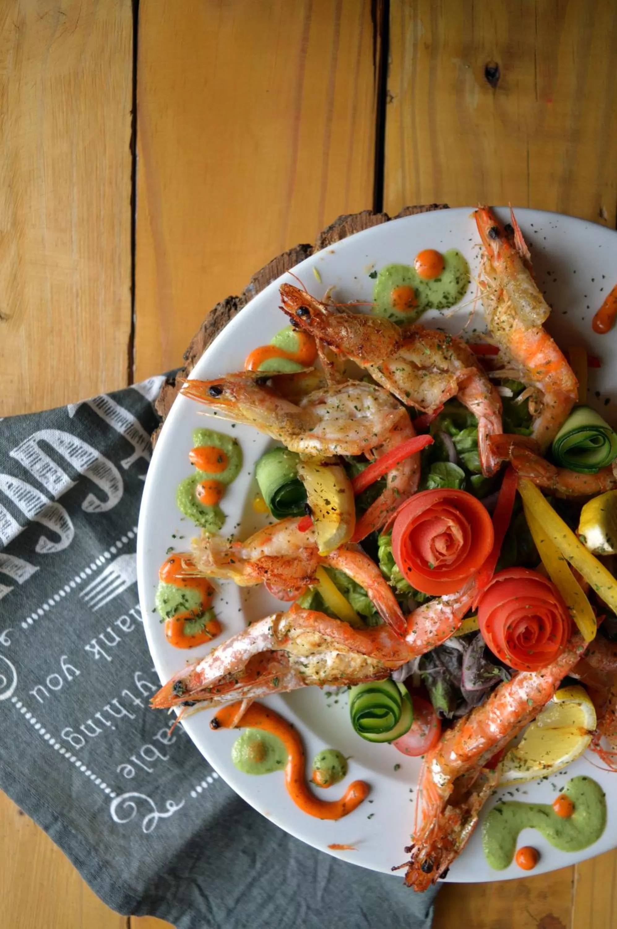 Food and drinks in Lido Hotel