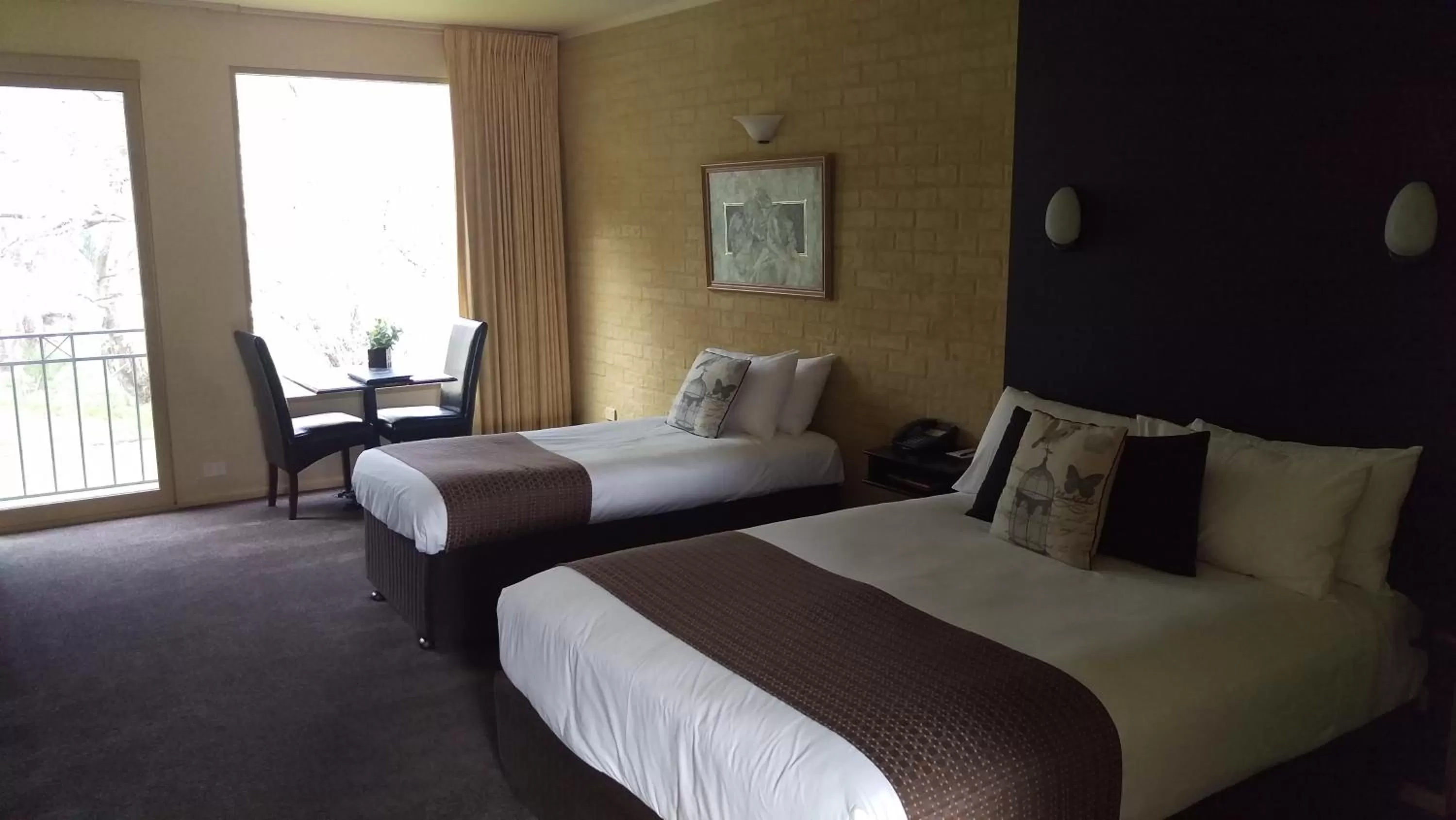 Bedroom, Bed in Madison Spa Motel - Adults Only