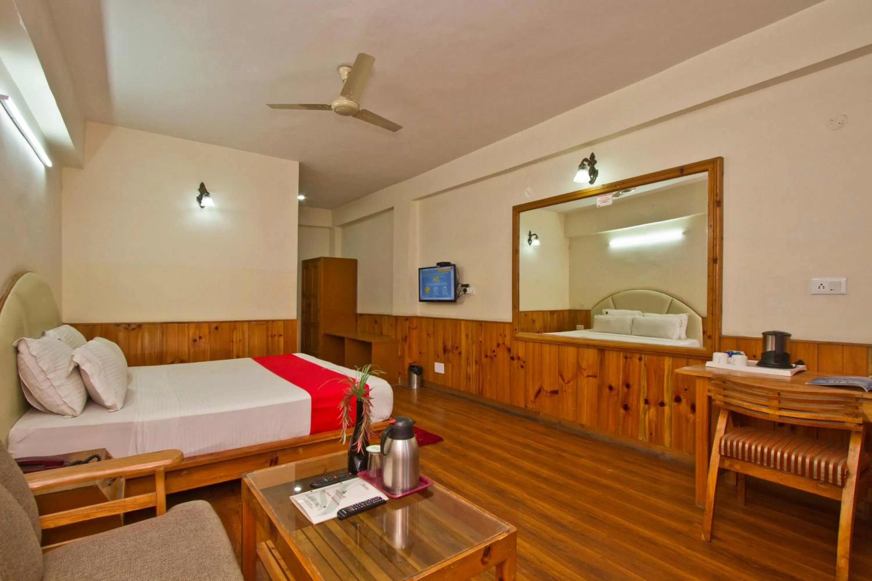 Photo of the whole room in Sarthak Resorts-Reside in Nature with Best View, 9 kms from Mall Road Manali