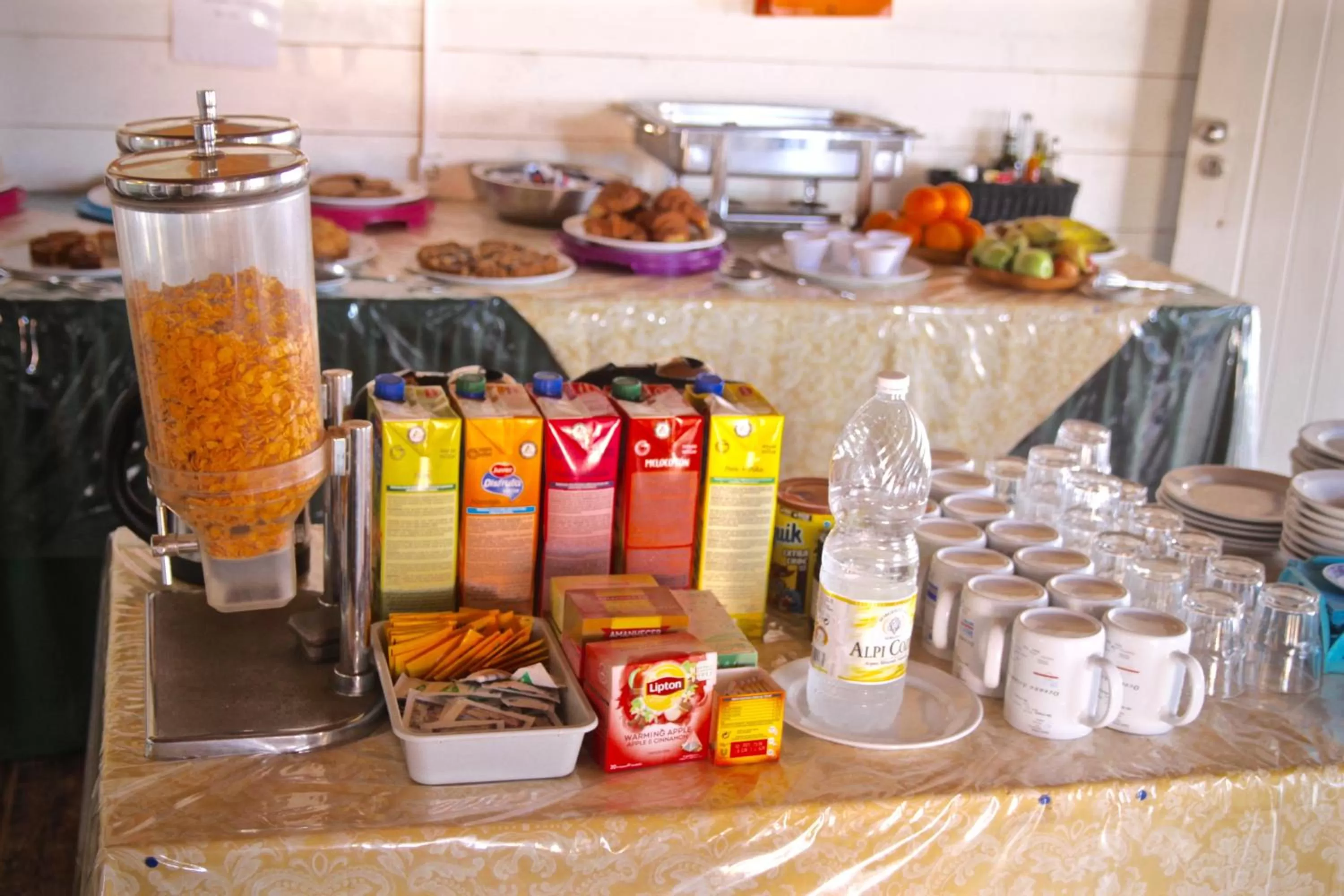 Breakfast in Aparthotel Ponta Preta