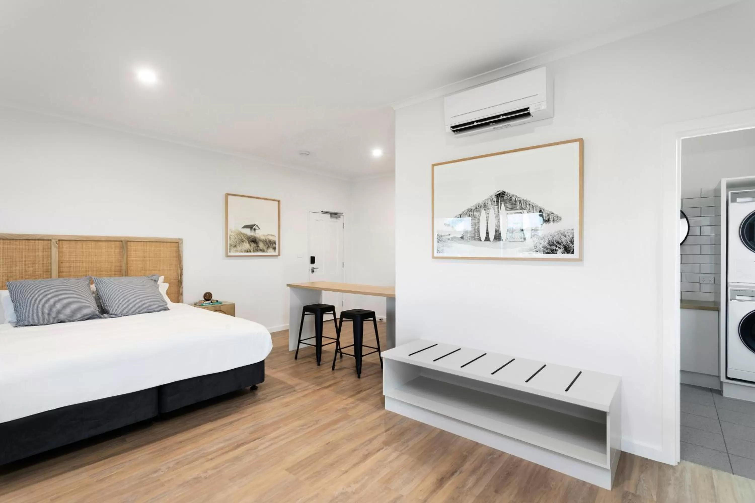 Bed in Grand Terminus Hotel