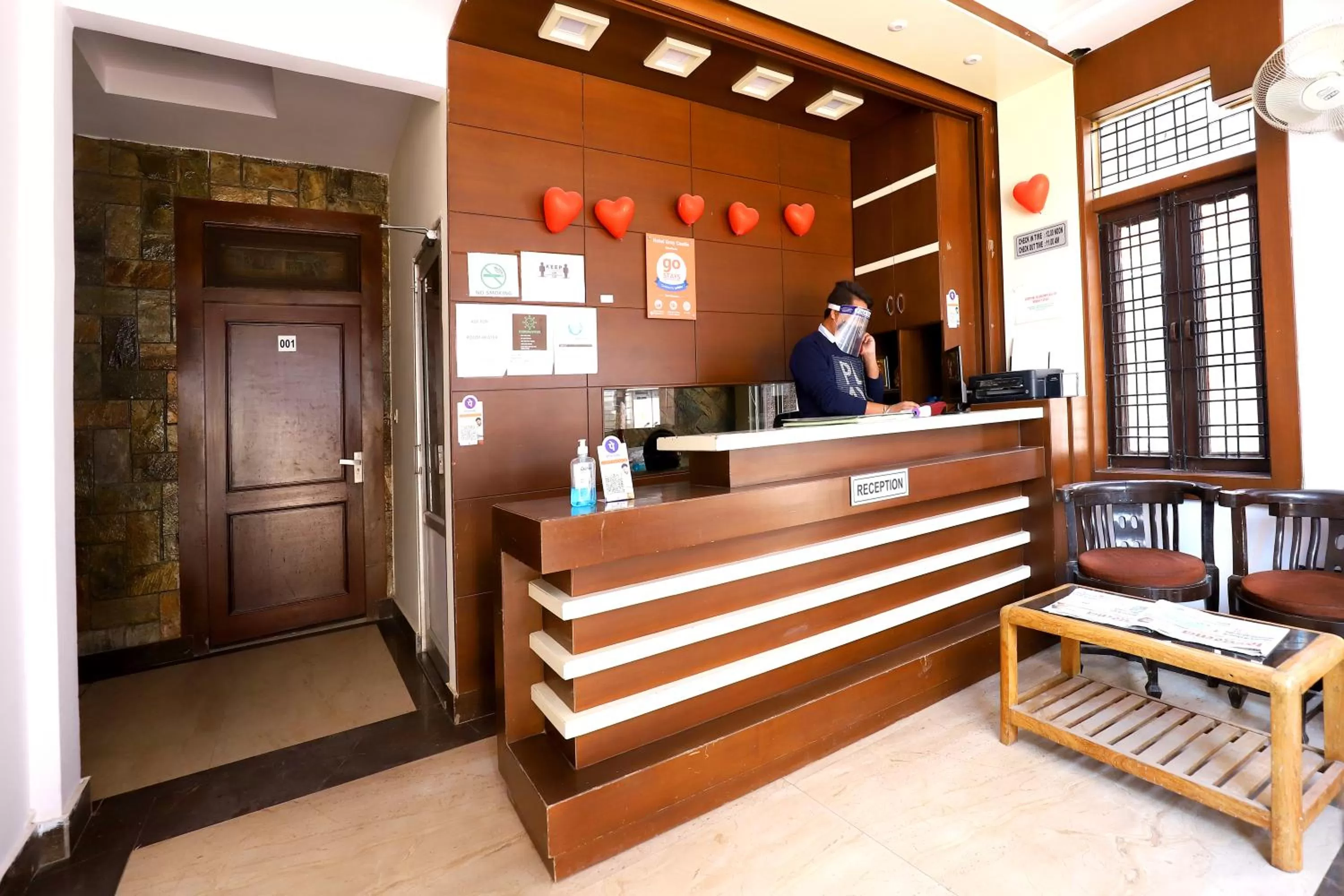 Property building, Lobby/Reception in Grey Castle - Hotel Near Haridwar Railway station