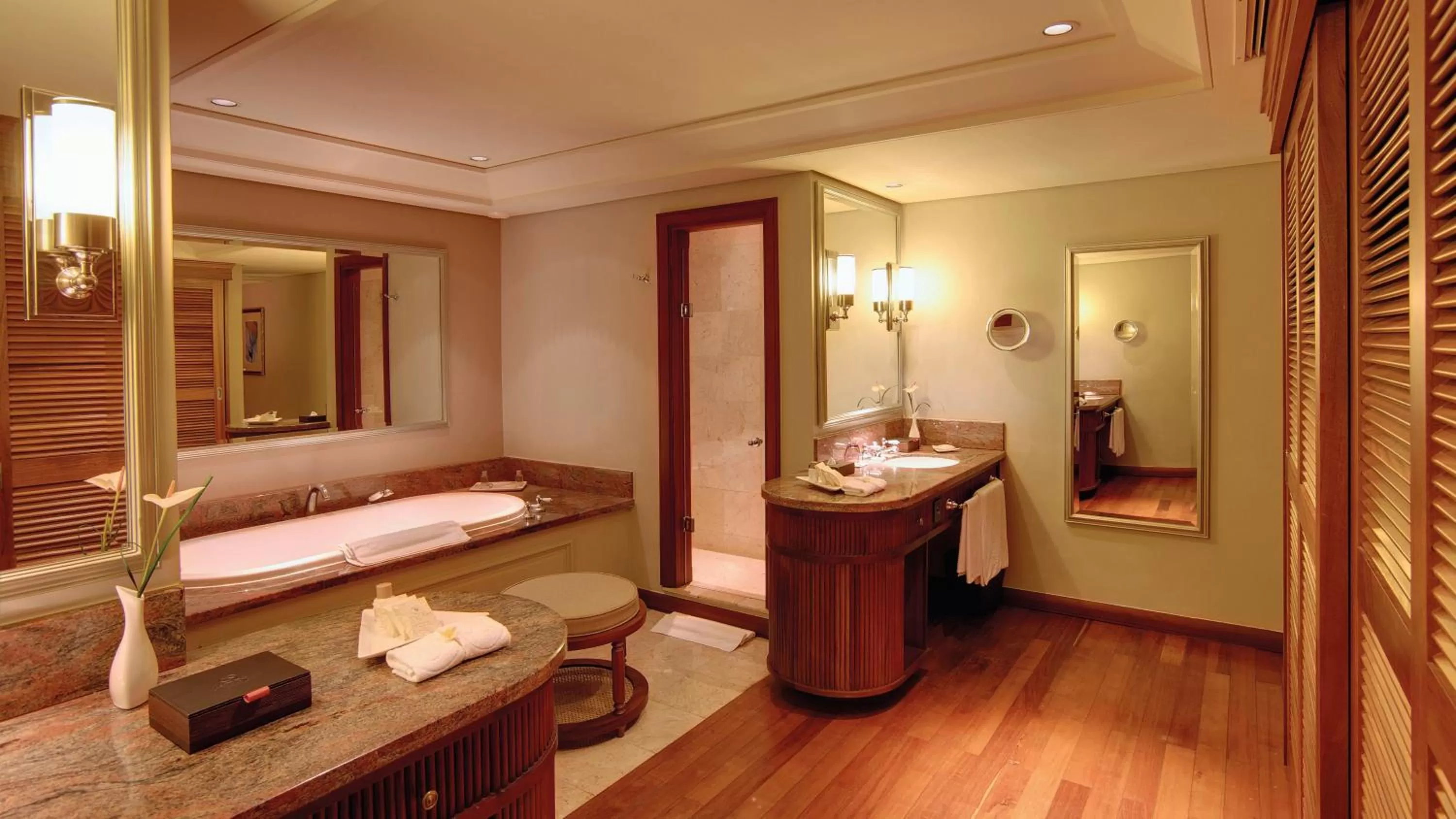 Bathroom, Bed in Constance Prince Maurice