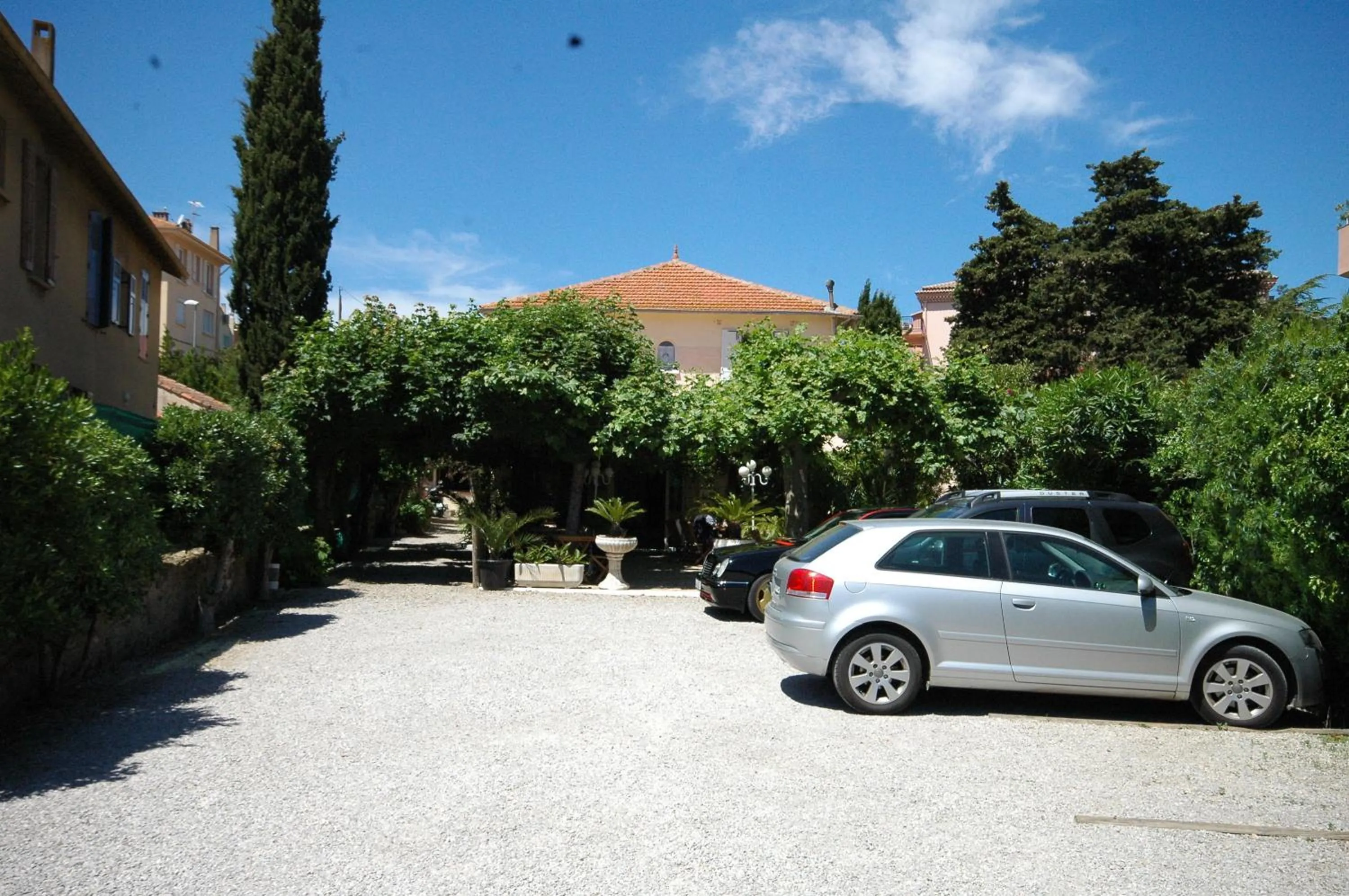 Property building in Hotel le Castellamar