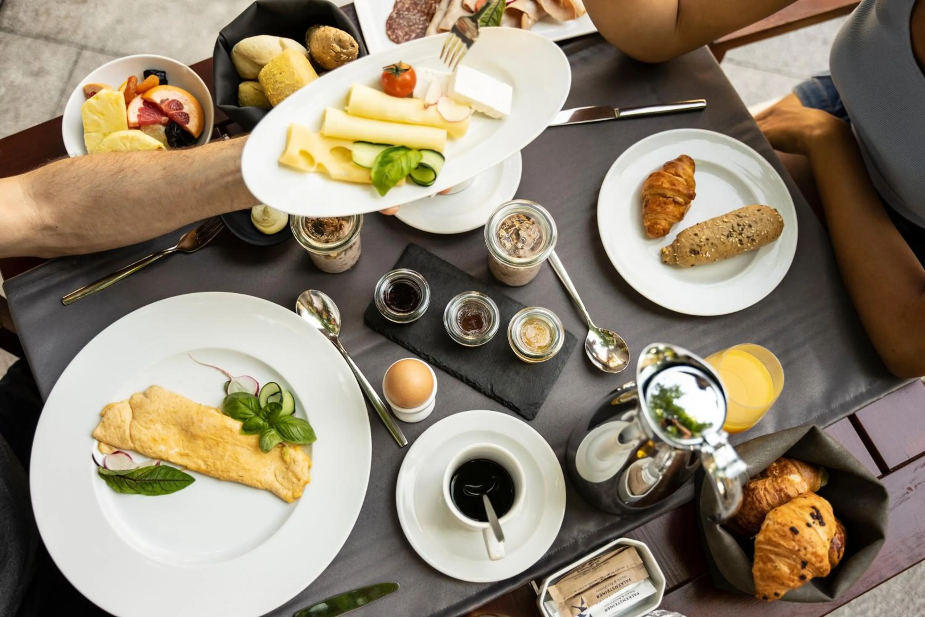 Restaurant/places to eat in Falkensteiner Hotel Adriana - Adults-only