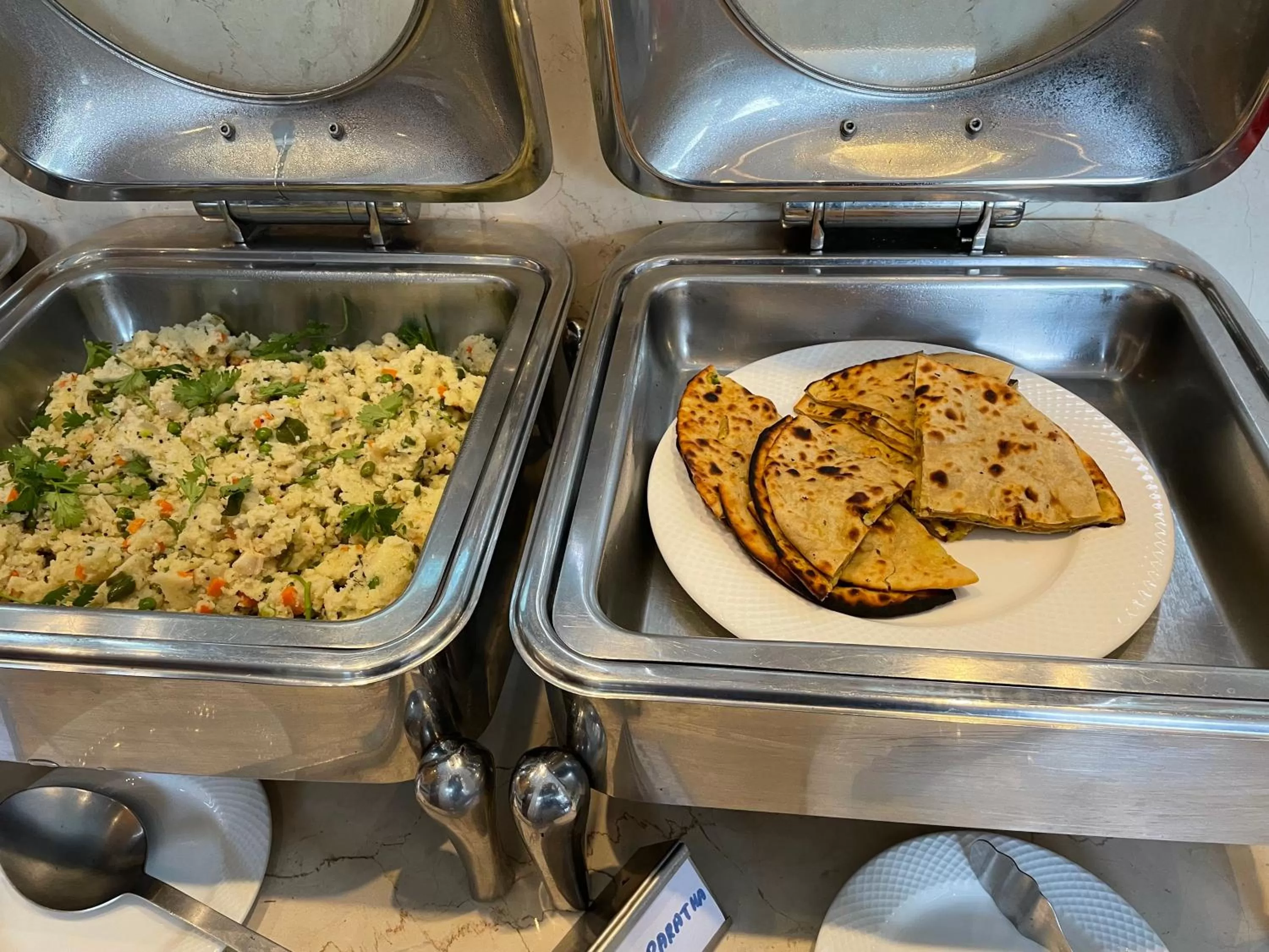 Breakfast in Le Seasons Resort