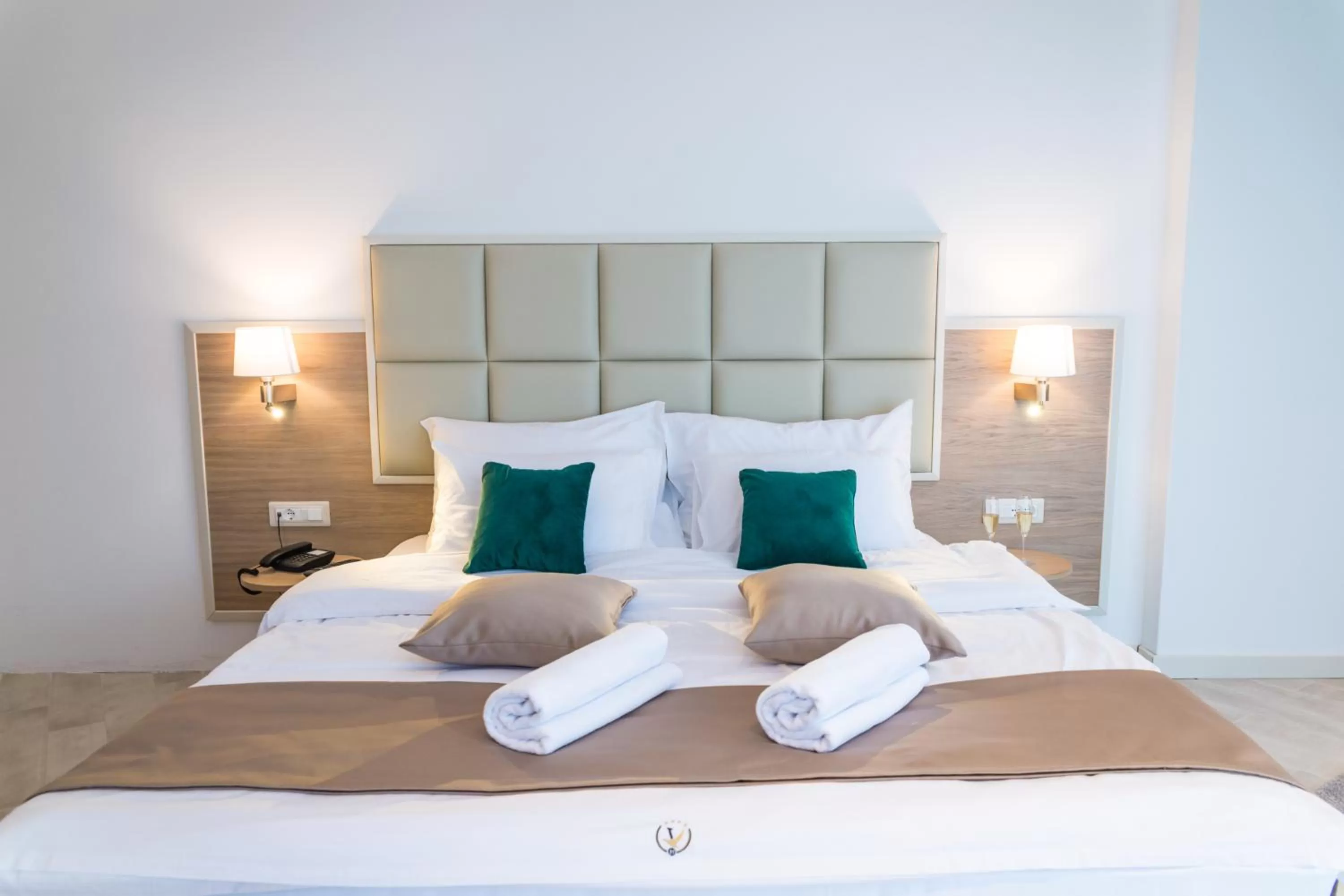 Bedroom, Bed in Hotel Kadmo by Aycon