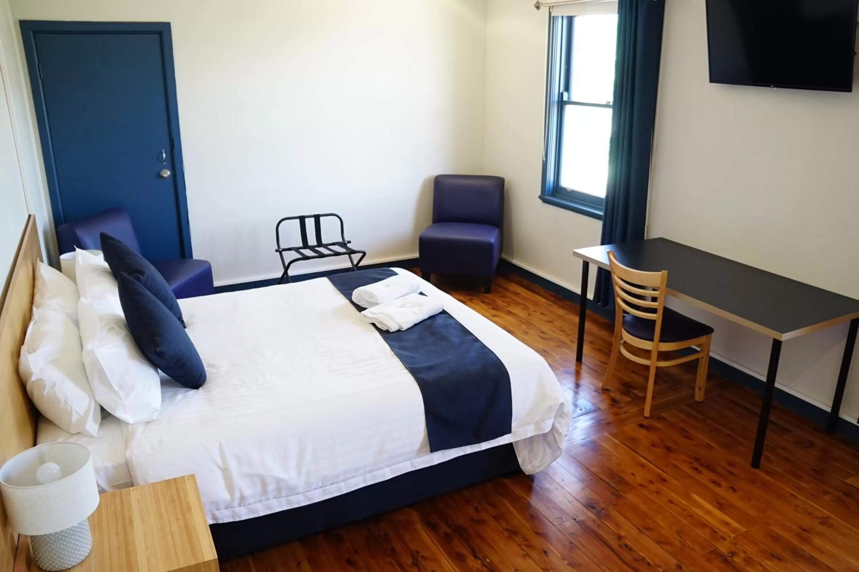 Bedroom in Gunnedah Hotel