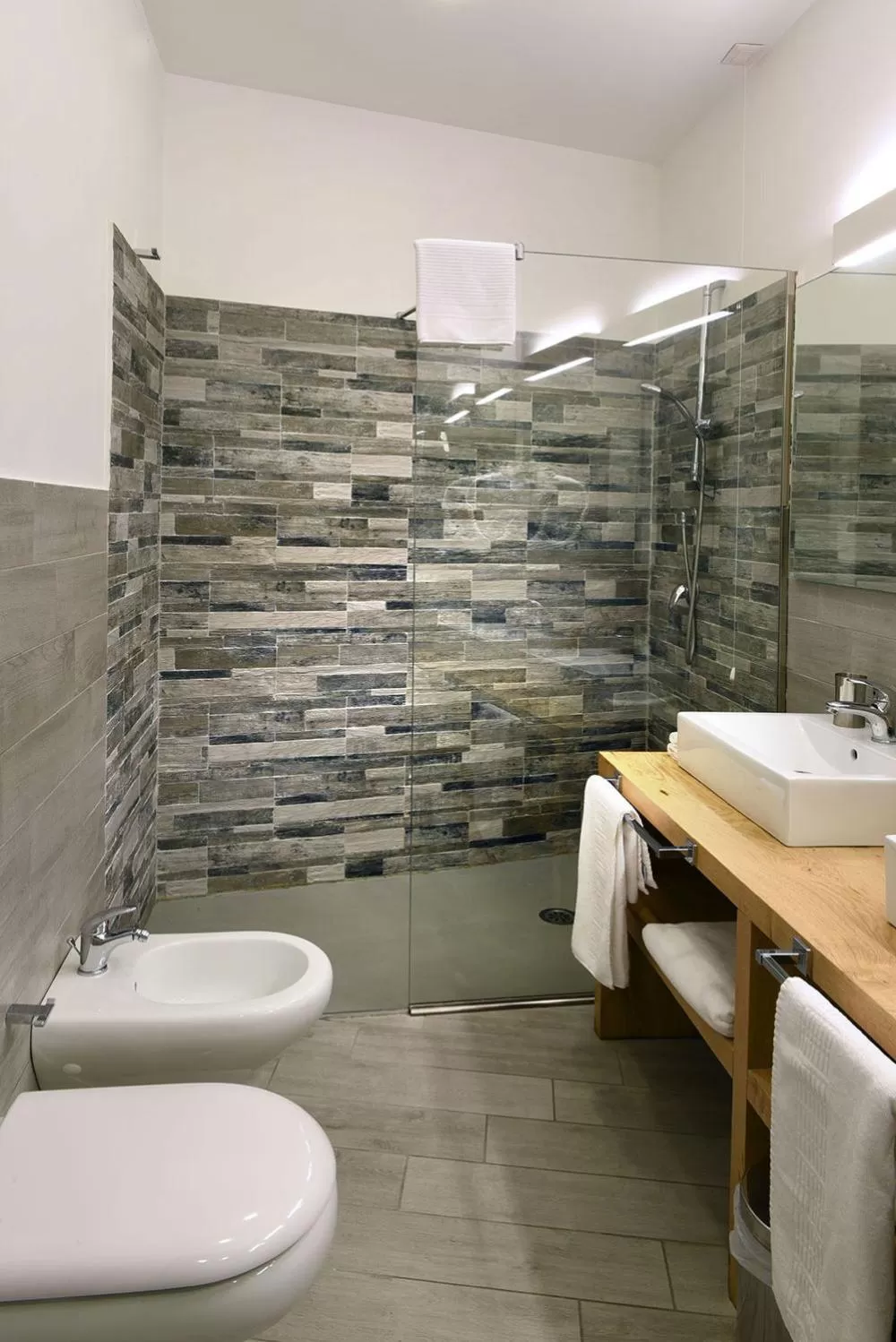 Bathroom in Barbarella Spa