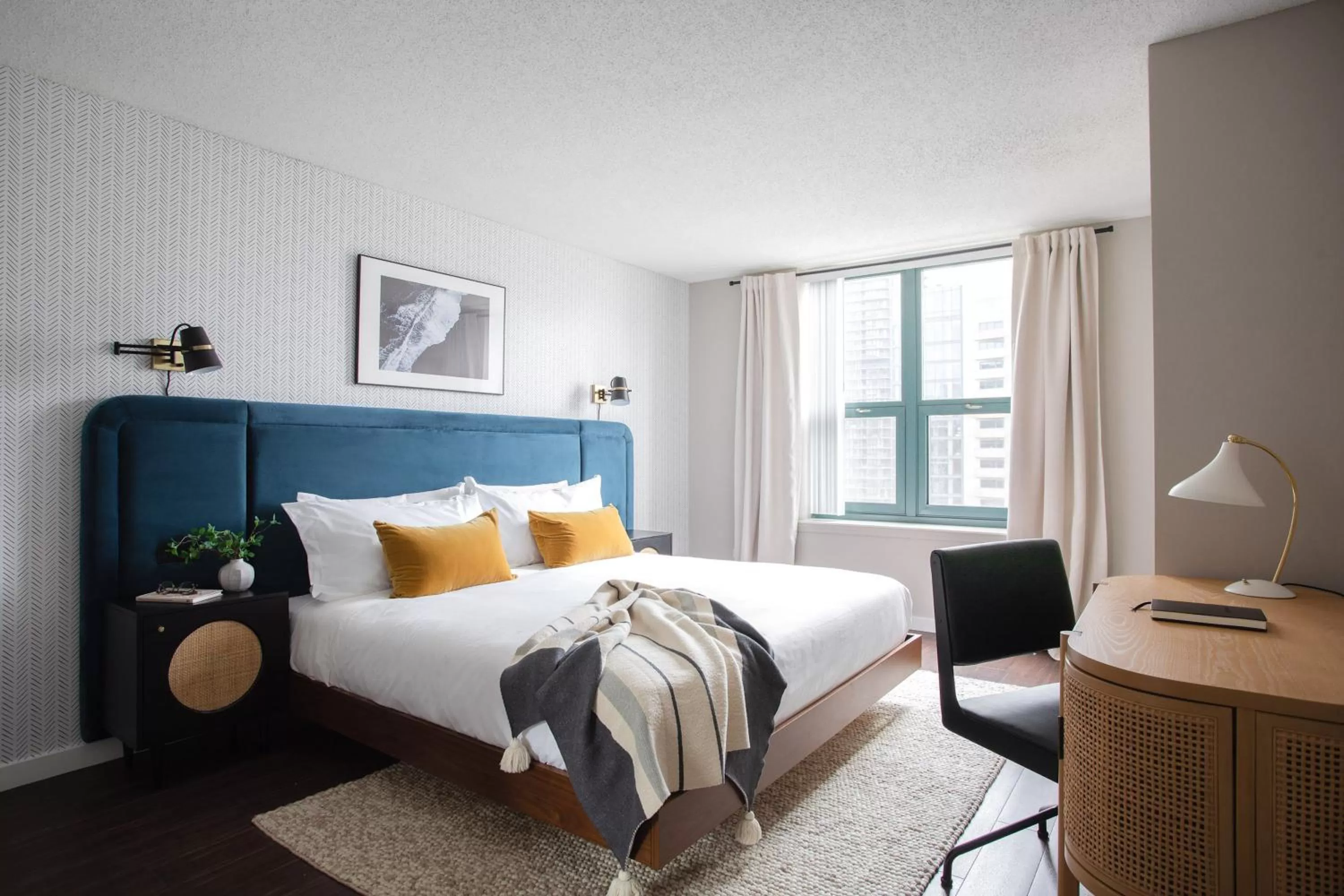 Bed in Kasa Magnificent Mile Chicago