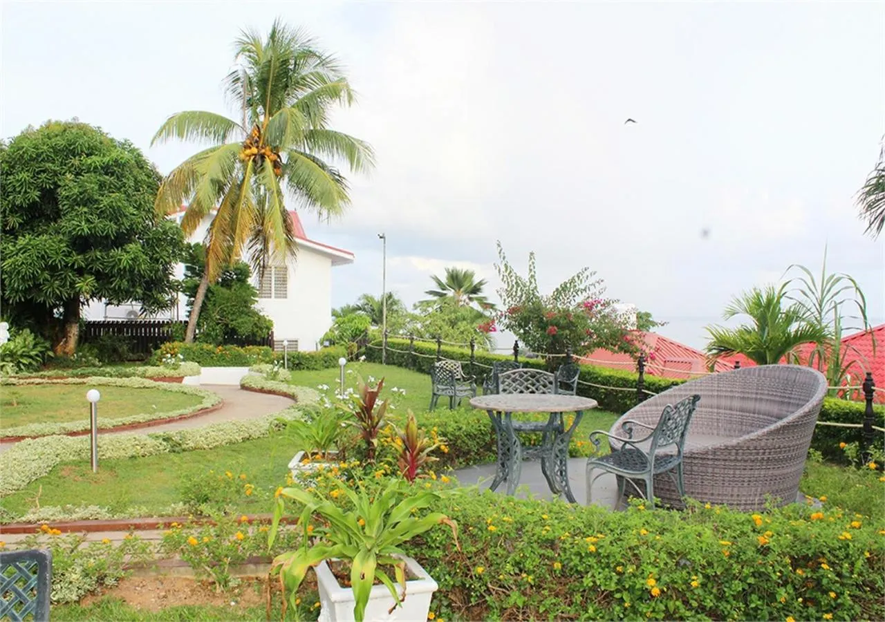 Deluxe Room with Sea View in Le Relax Hotel and Restaurant