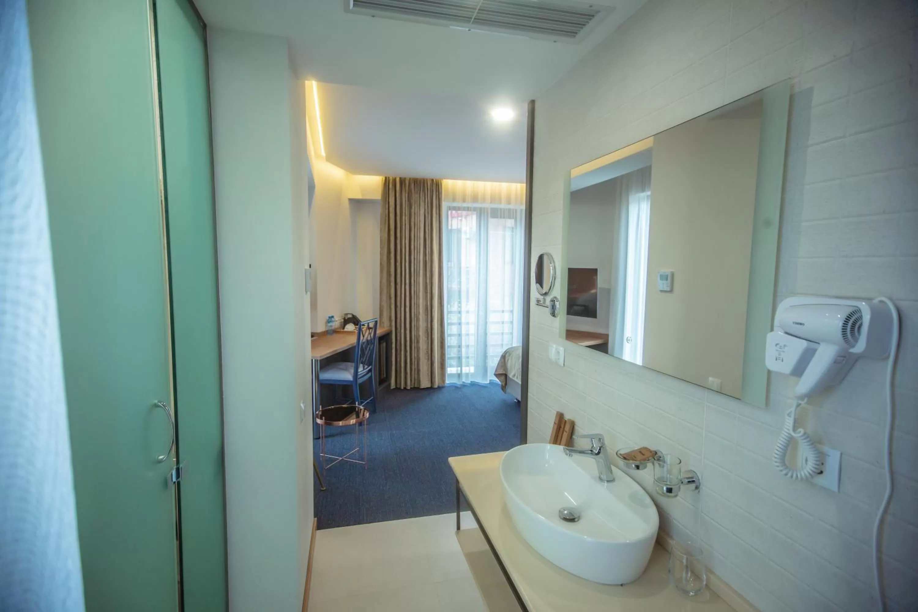 Bathroom in Hotel Banovani