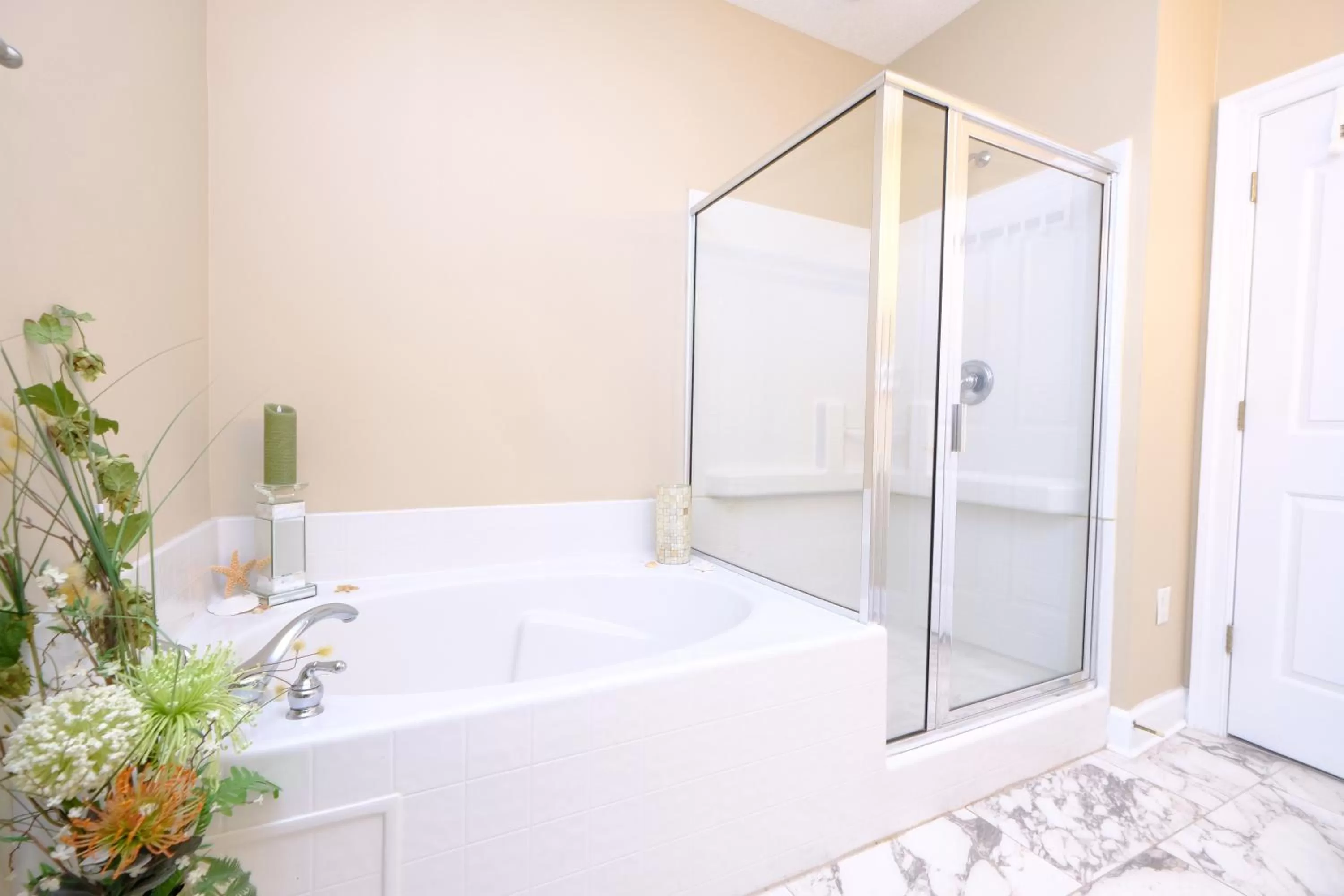 Bathroom in Barefoot Resort Golf & Yacht Club Villas