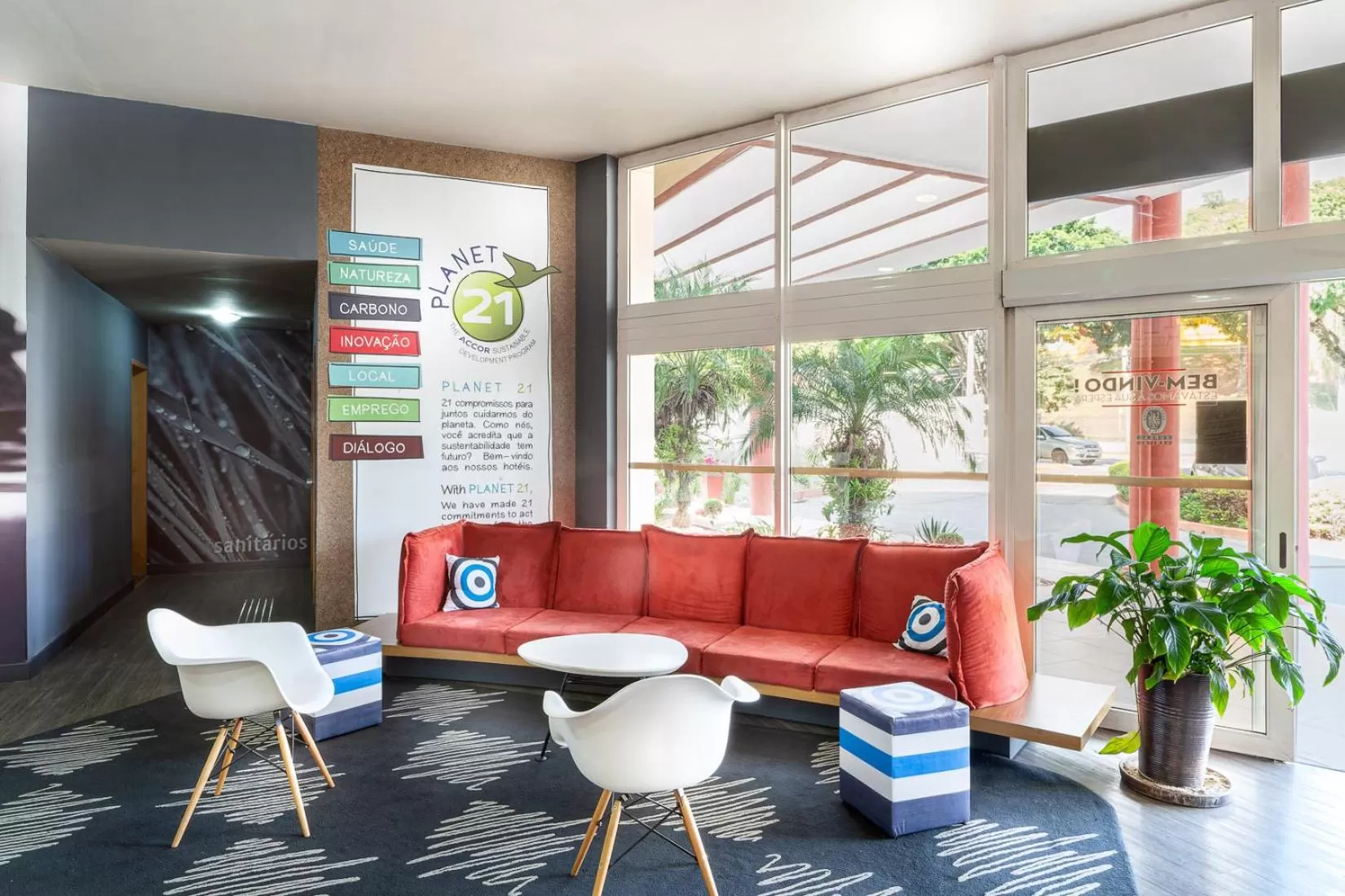 Seating area in ibis Sao Jose dos Campos Dutra