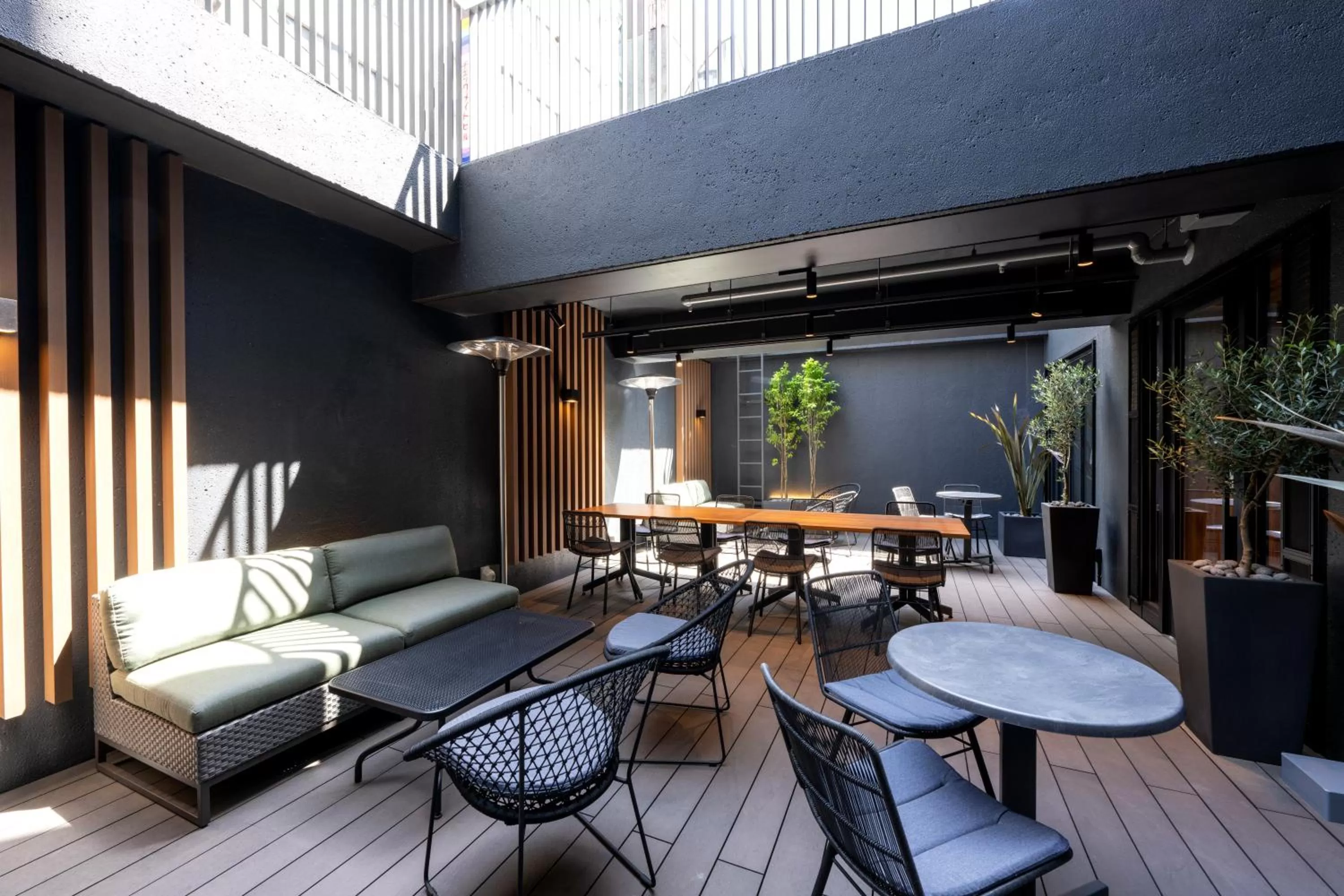 Patio in HOTEL AMANEK Shinjuku Kabukicho