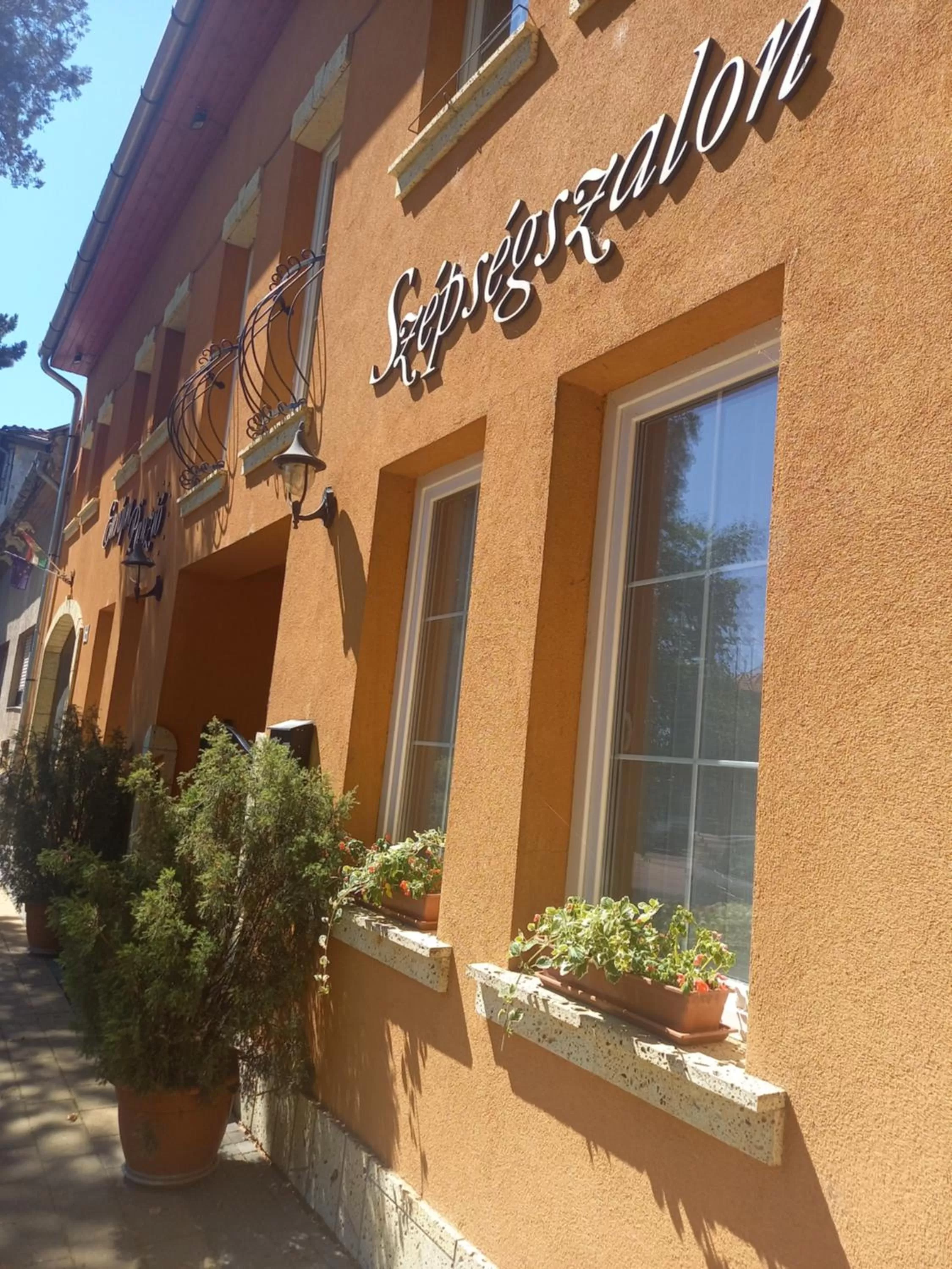 Property building in Európa Panzió