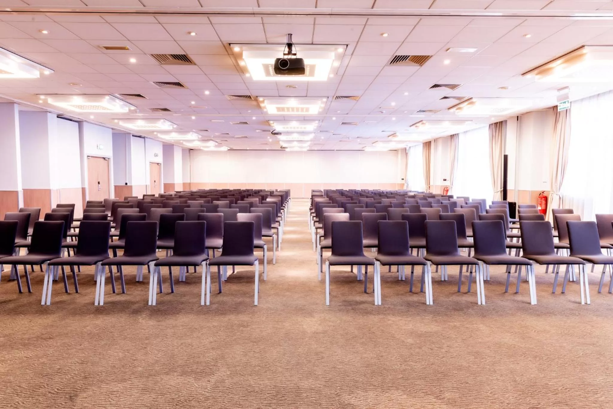 Meeting/conference room in Novotel Southampton