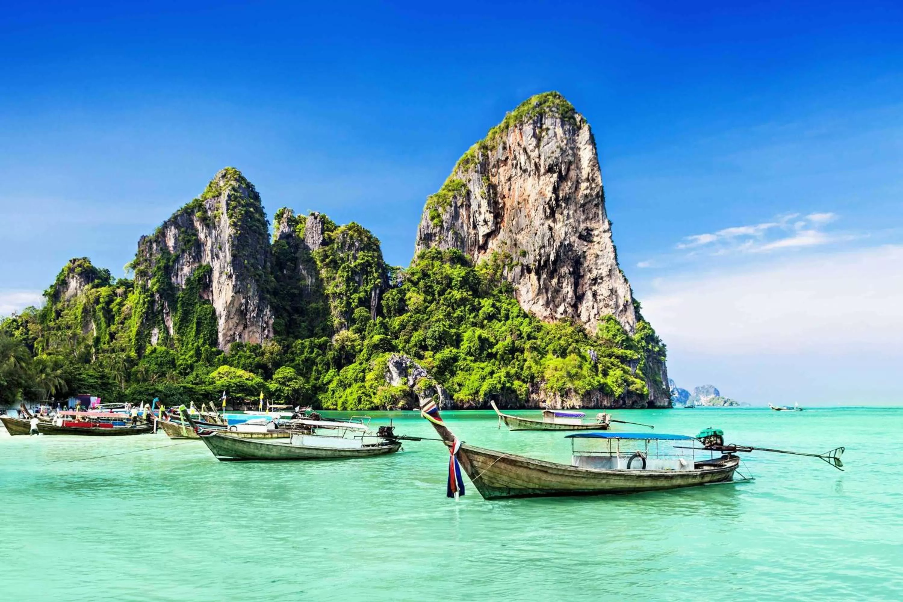 Beach in Wyndham Sea Pearl Resort, Phuket