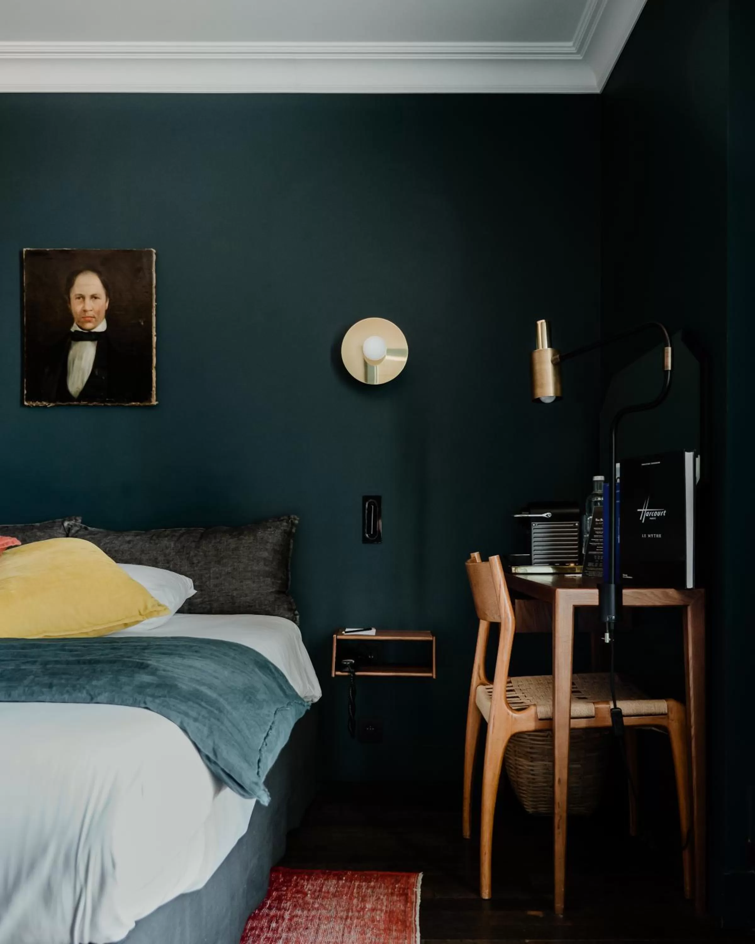 Bedroom, Bed in COQ Hotel Paris