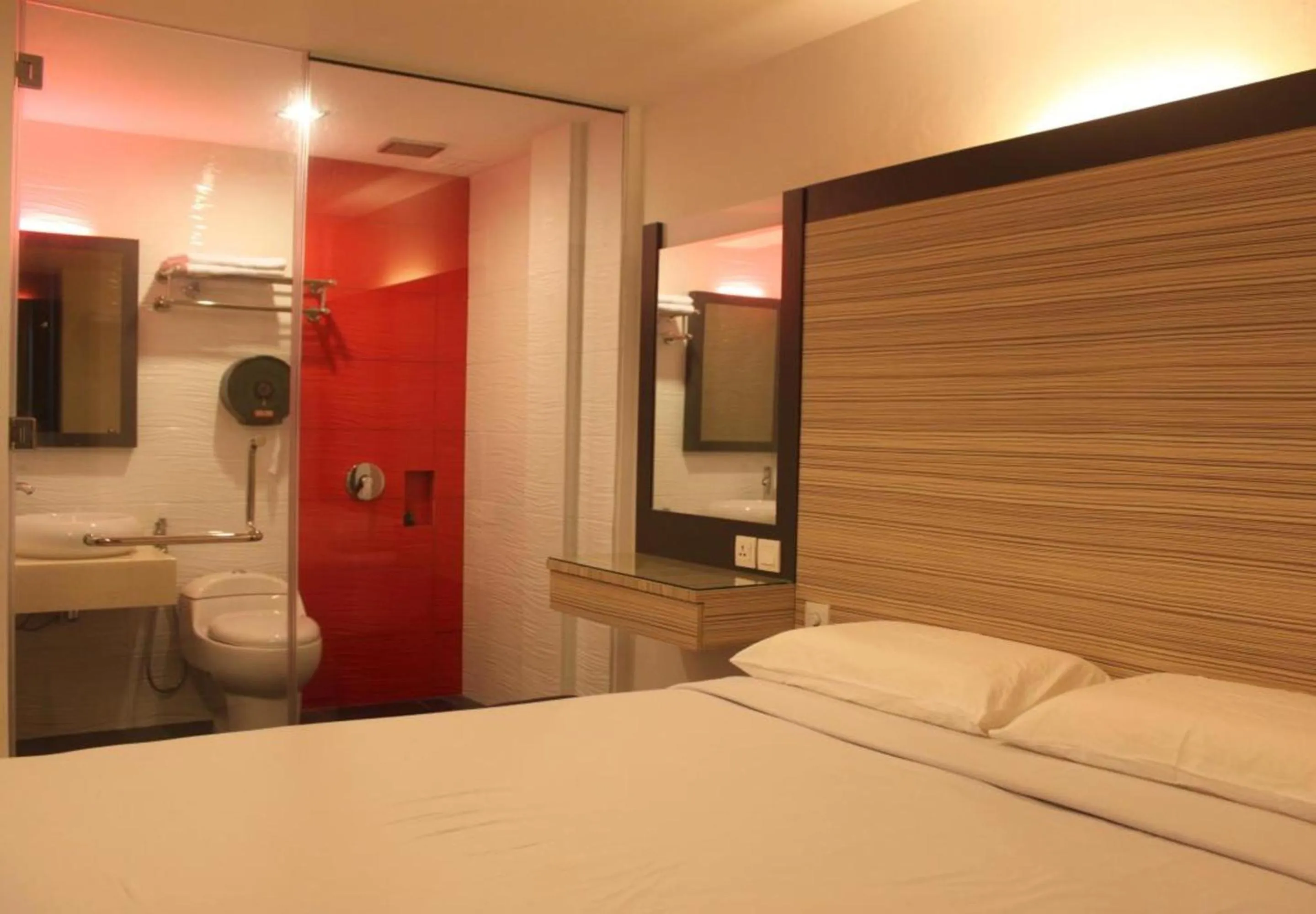 Bedroom, Bed in Time Hotel