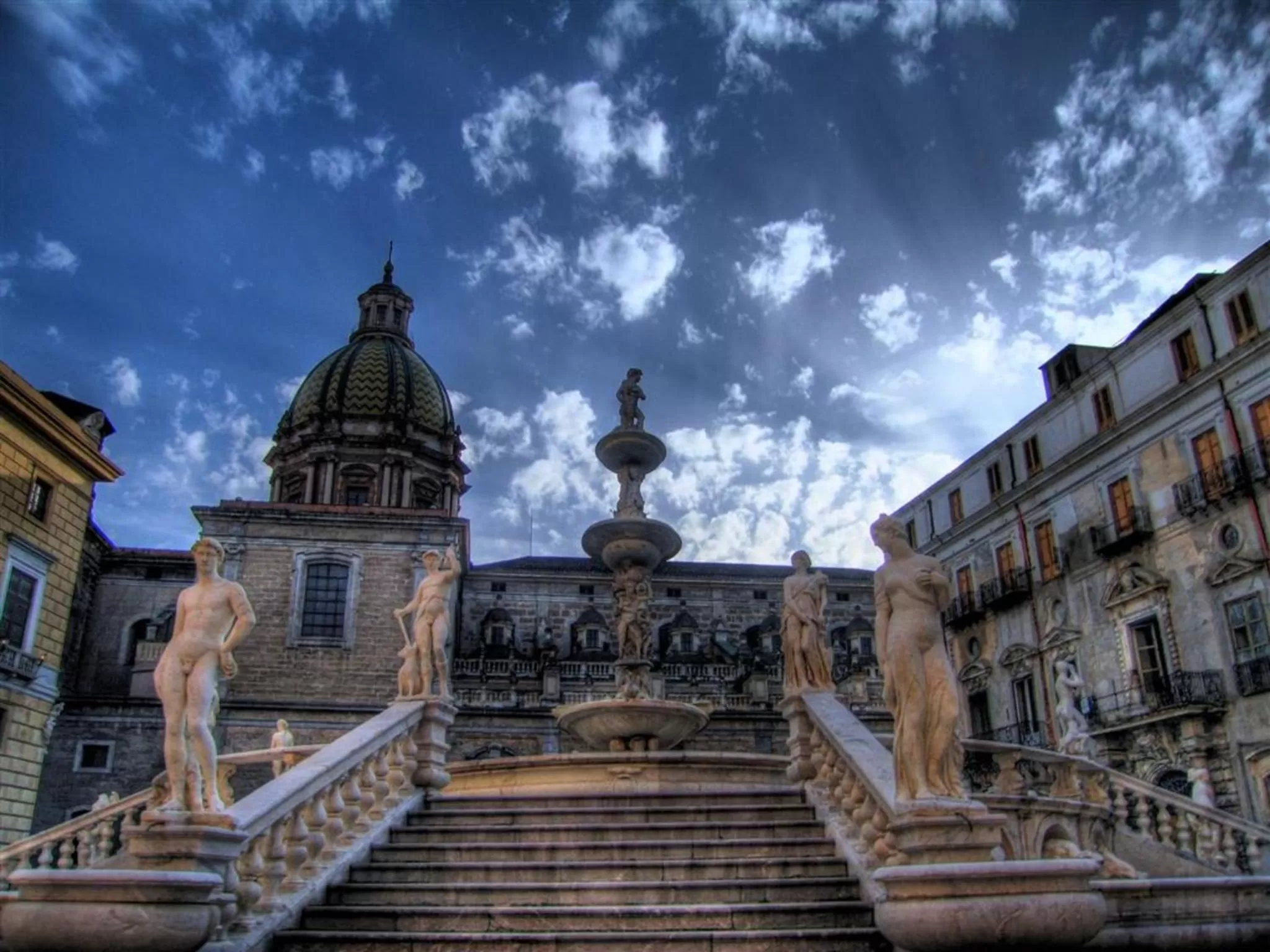 On site in Colors B&B