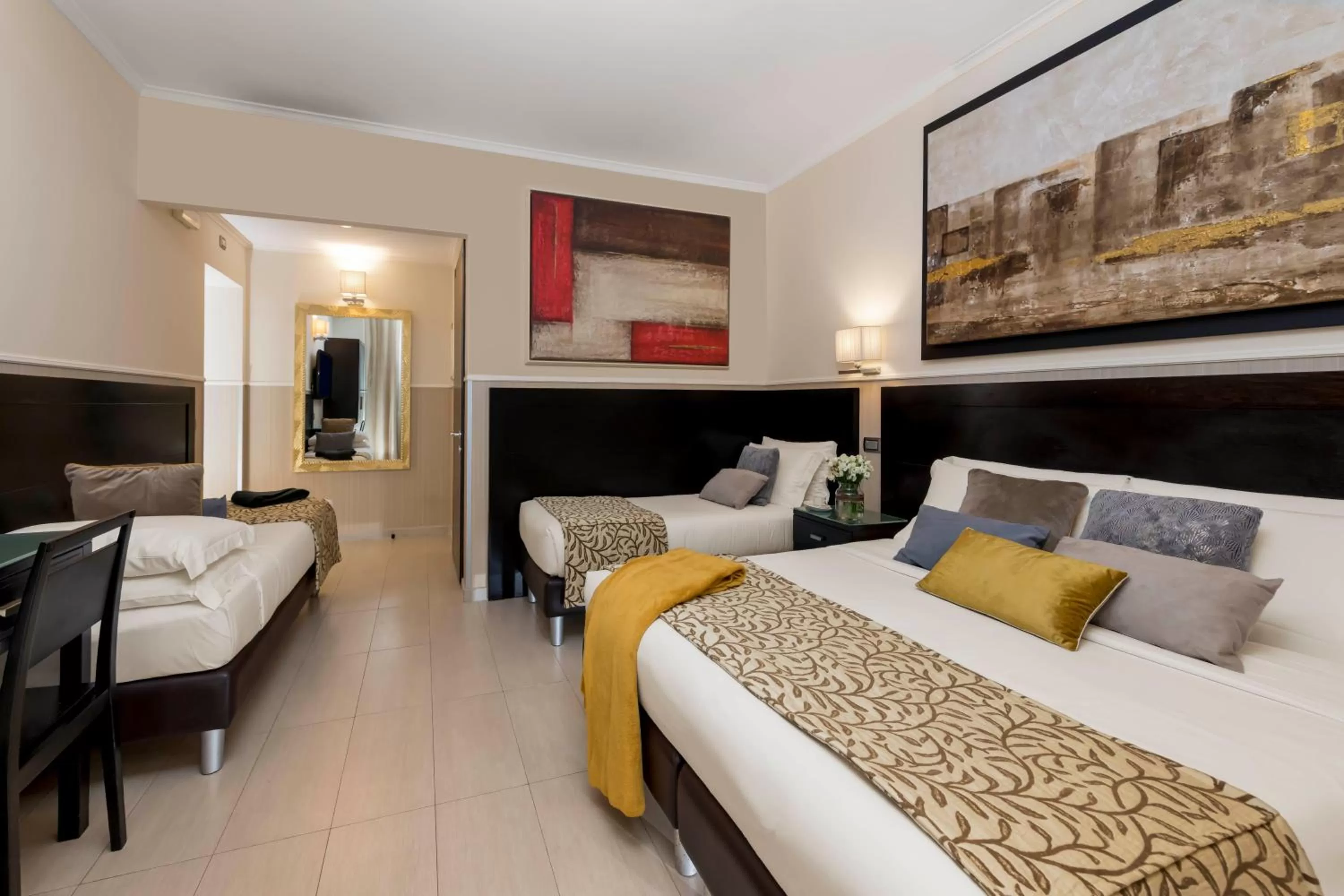 Photo of the whole room, Bed in Yes Hotel Boutique Rome