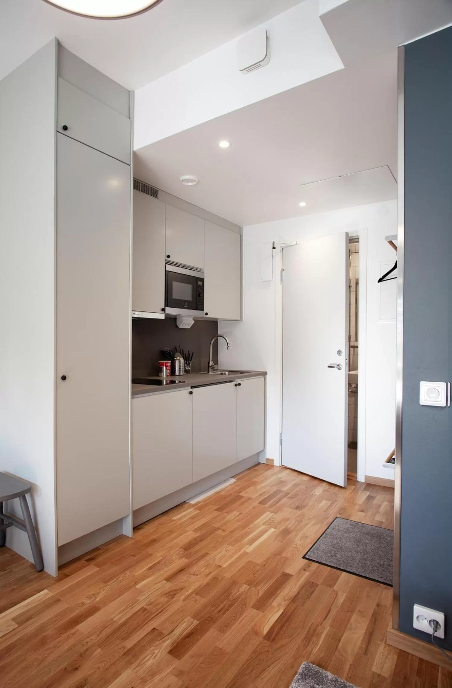 Kitchen or kitchenette in First Hotel The Studio