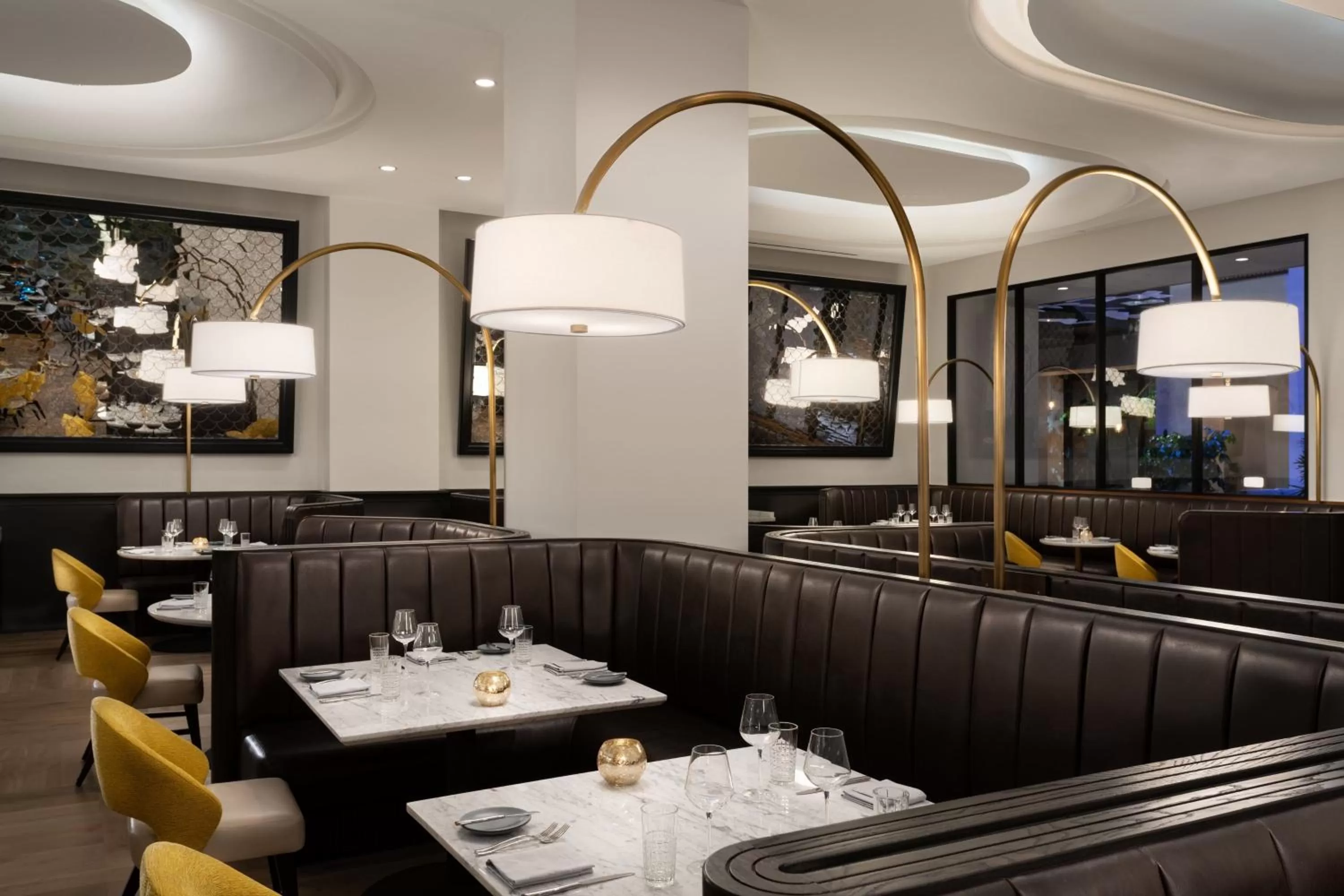 Restaurant/places to eat in JW Marriott Tampa Water Street