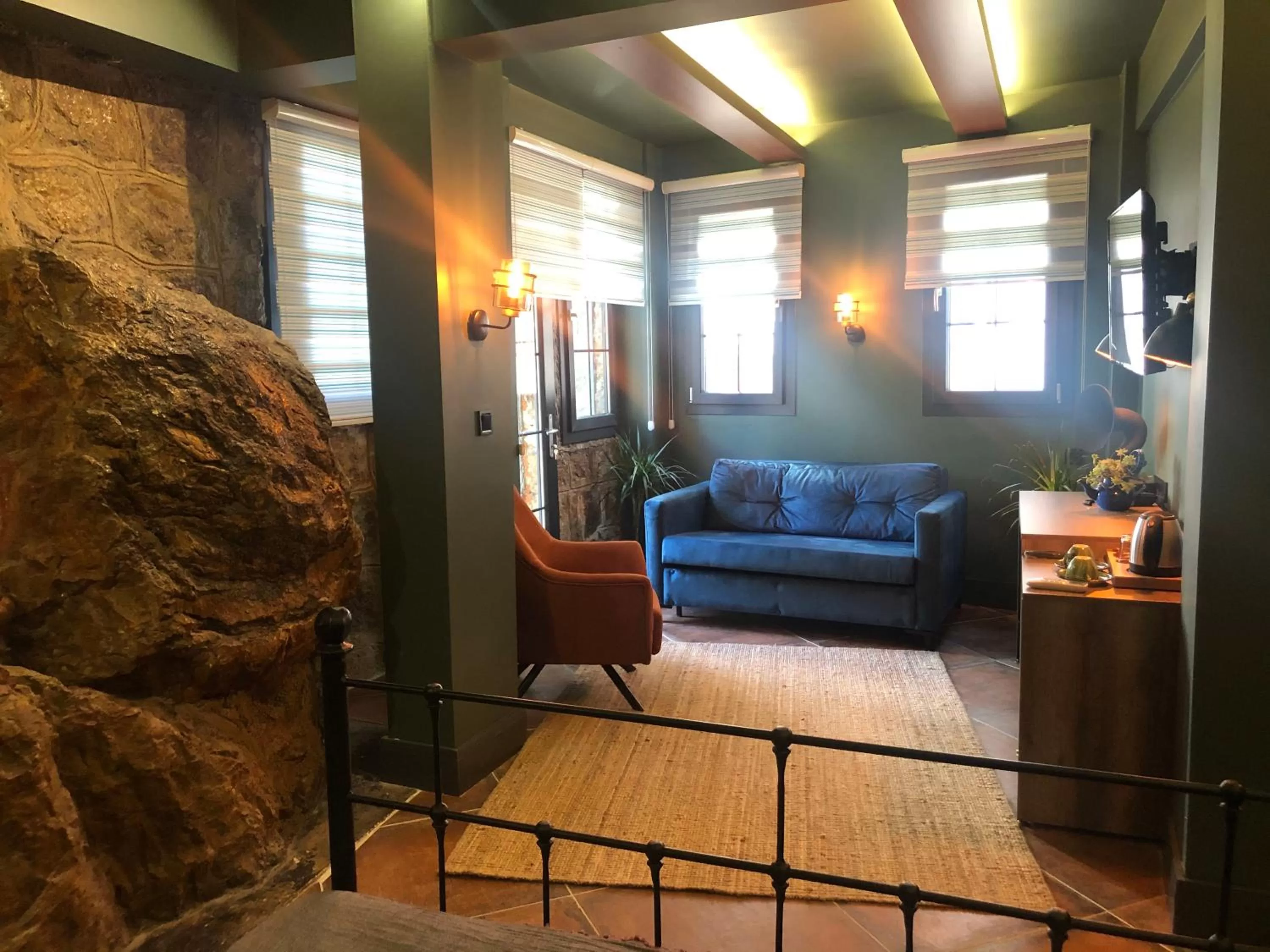 TV and multimedia in Sunset Hotel Marmaris