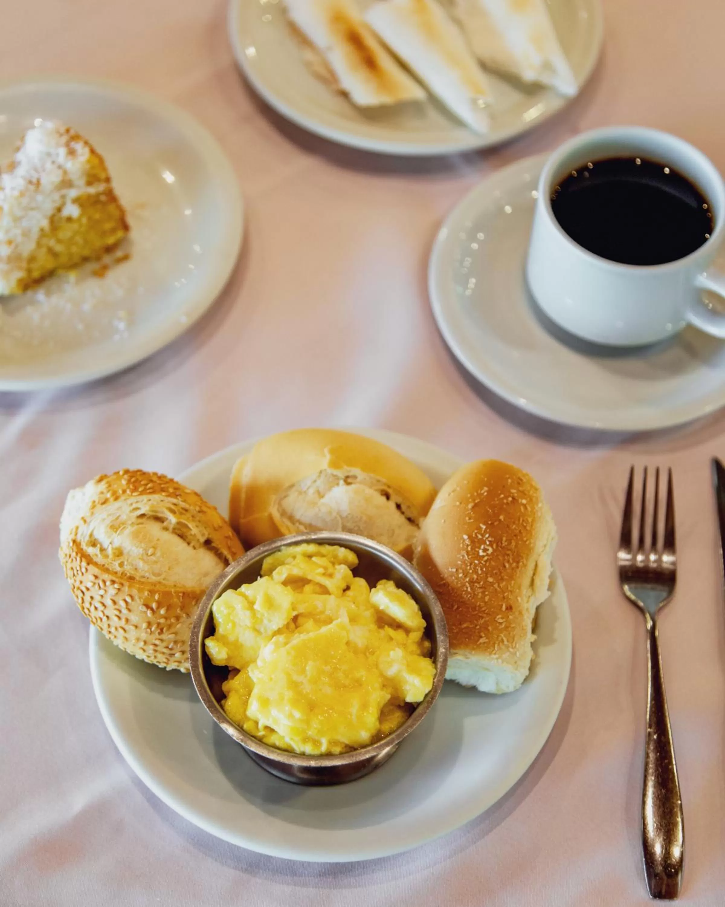 Breakfast in Bosque do Porto Praia Hotel