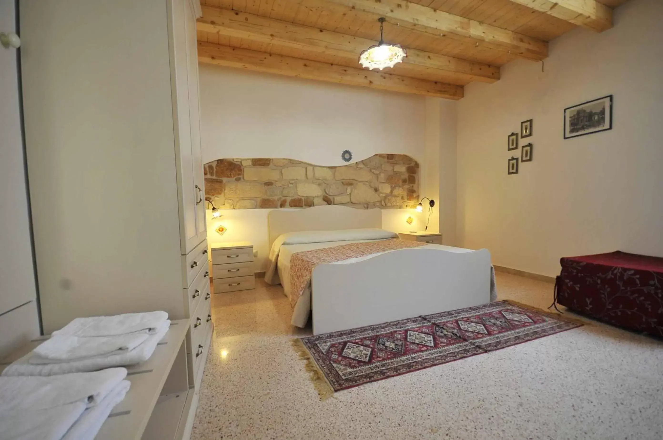 Family Room in Morfeo Charming Rooms & Relax Family Room in Morfeo Charming Rooms & Relax