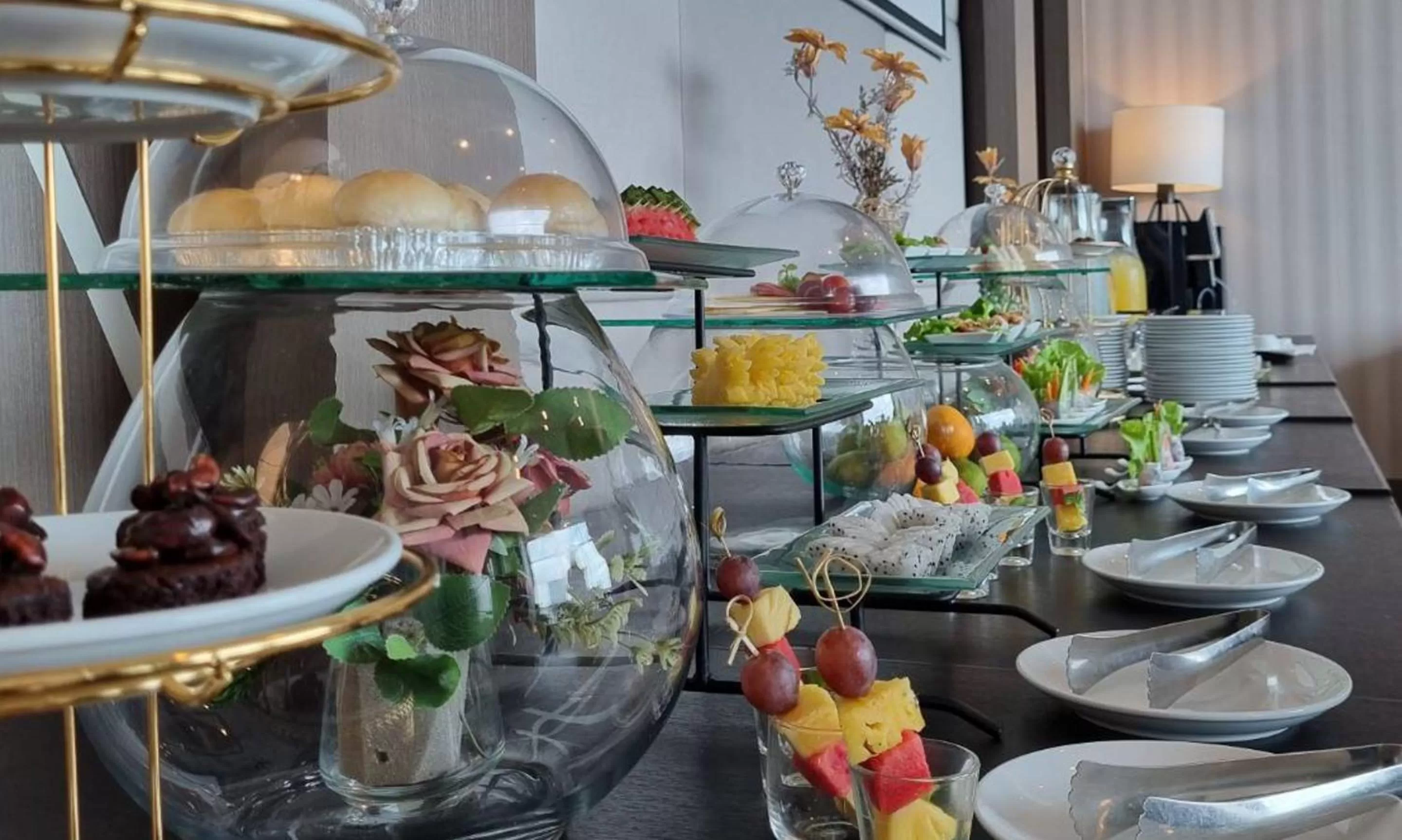 Communal lounge/ TV room in Grand Fortune Hotel Nakhon Si Thammarat