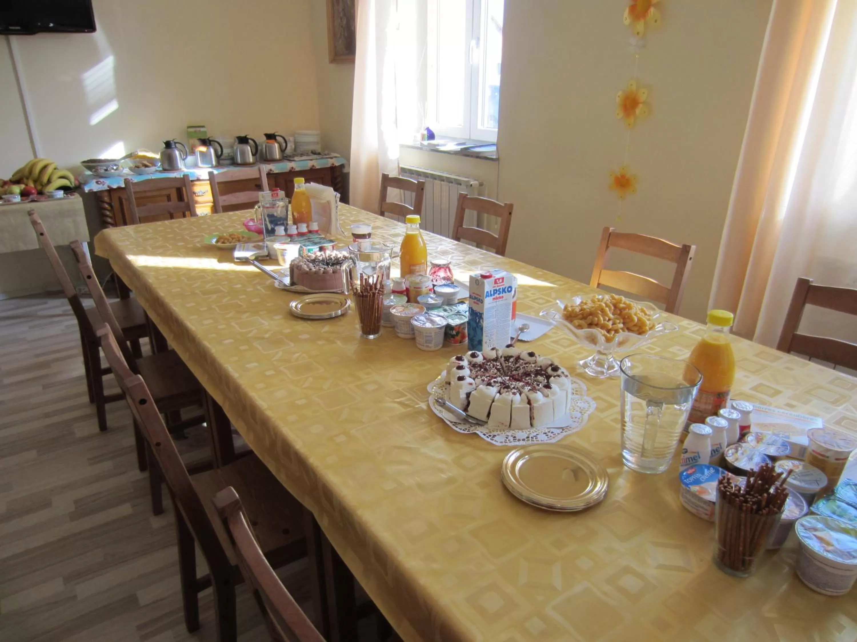 Lobby or reception in Hostel Sonce