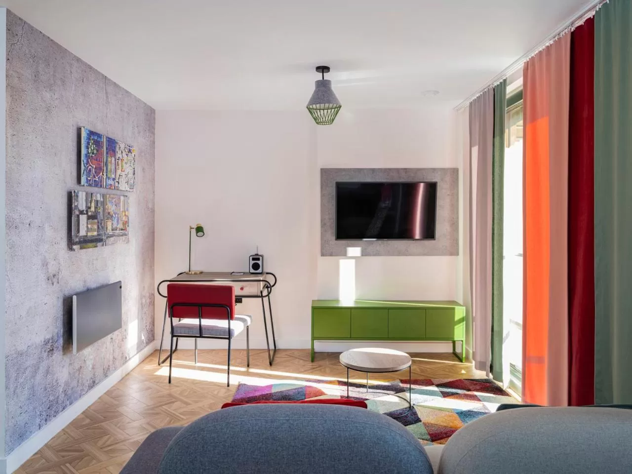 TV and multimedia in Church Street by Supercity Aparthotels