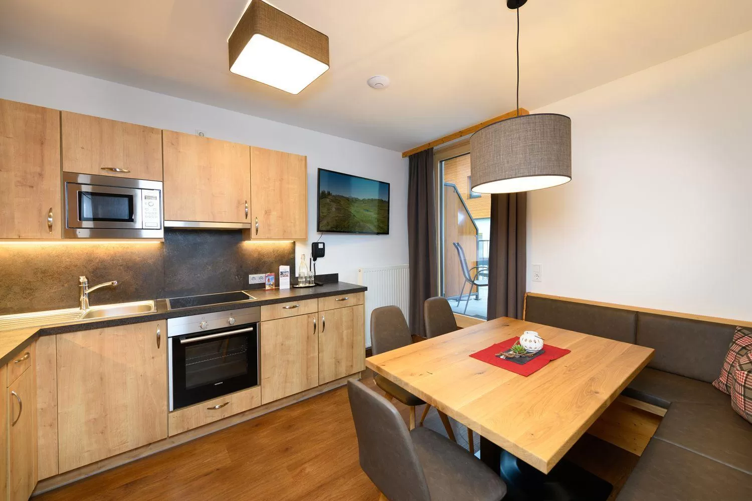 Photo of the whole room in Appartement-Pension Kendlbacher