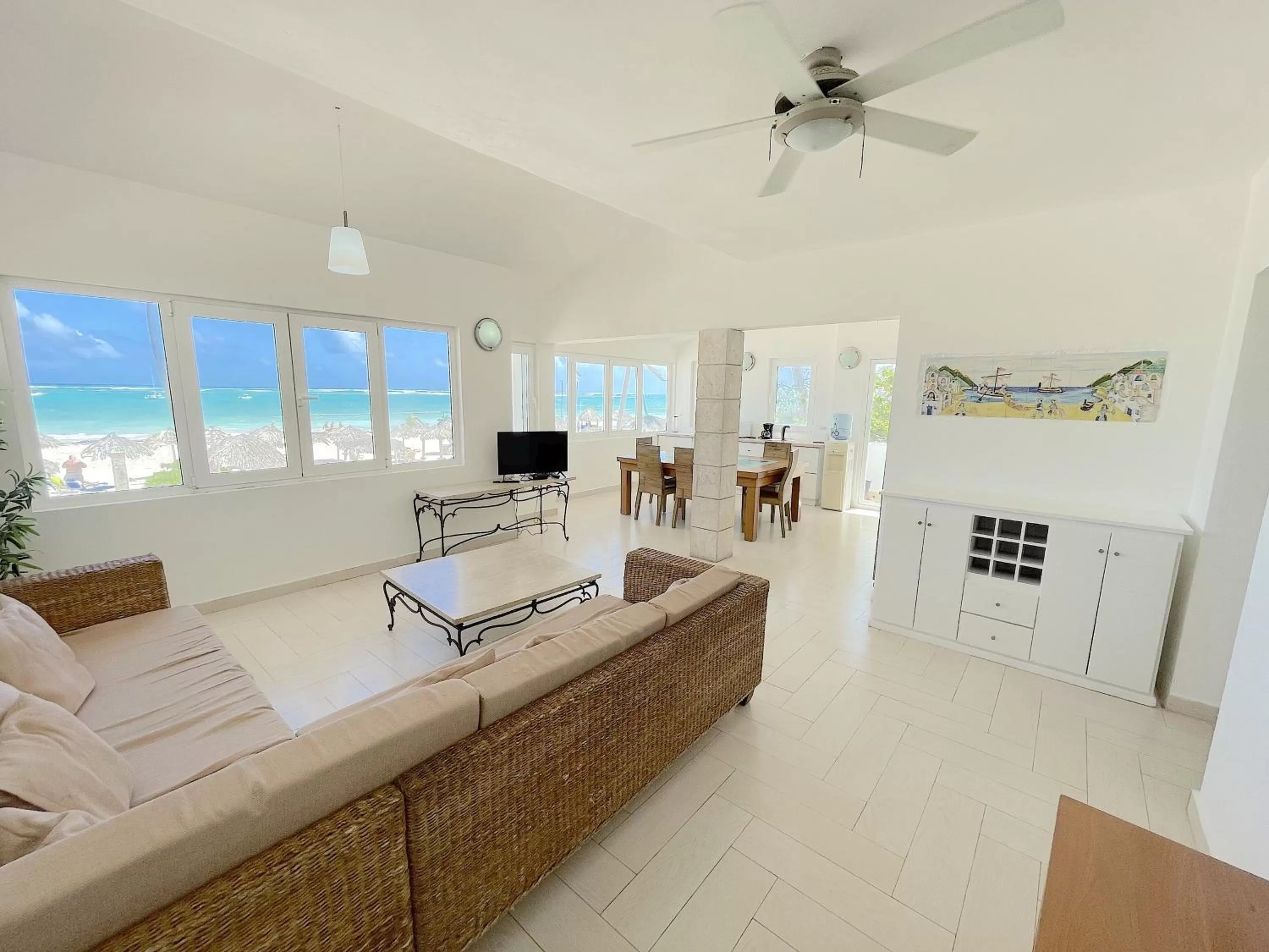 TV and multimedia in CARIBBEAN GALAXY HOTEL Los Corales BAVARO BEACH CLUB & SPA