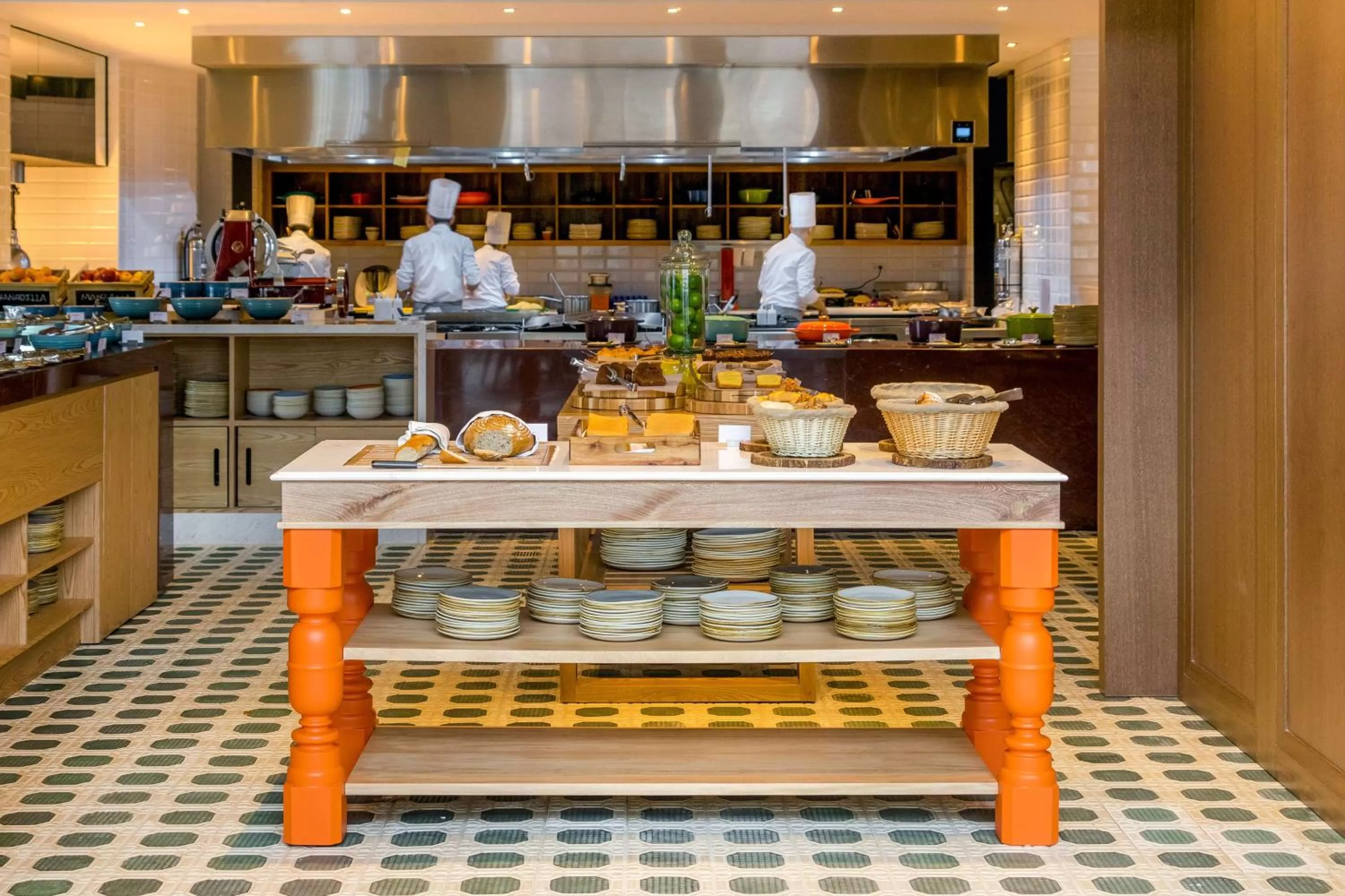 Restaurant/places to eat in Grand Hyatt Bogota