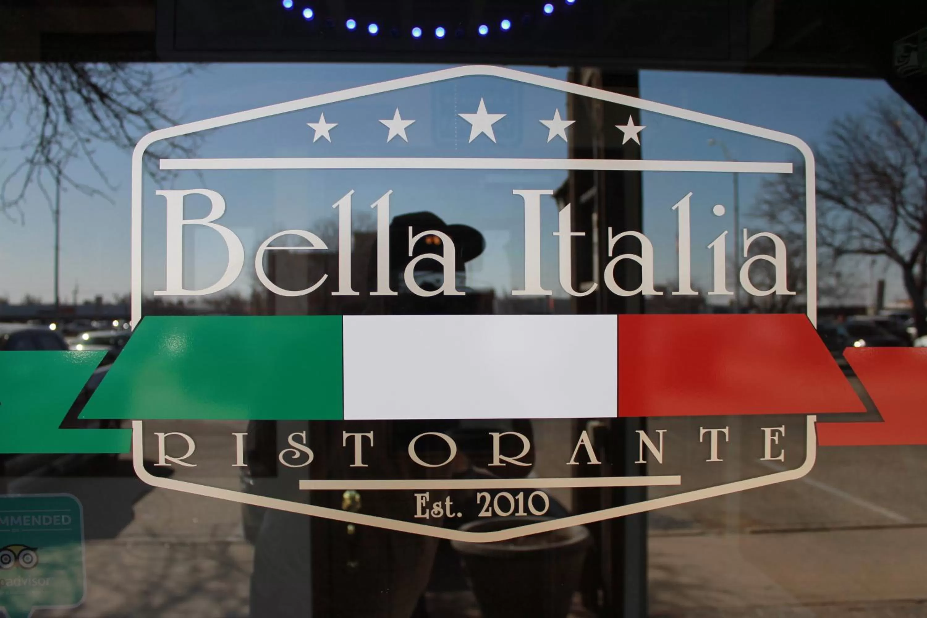 Restaurant/places to eat in Wyatt Earp Hotel