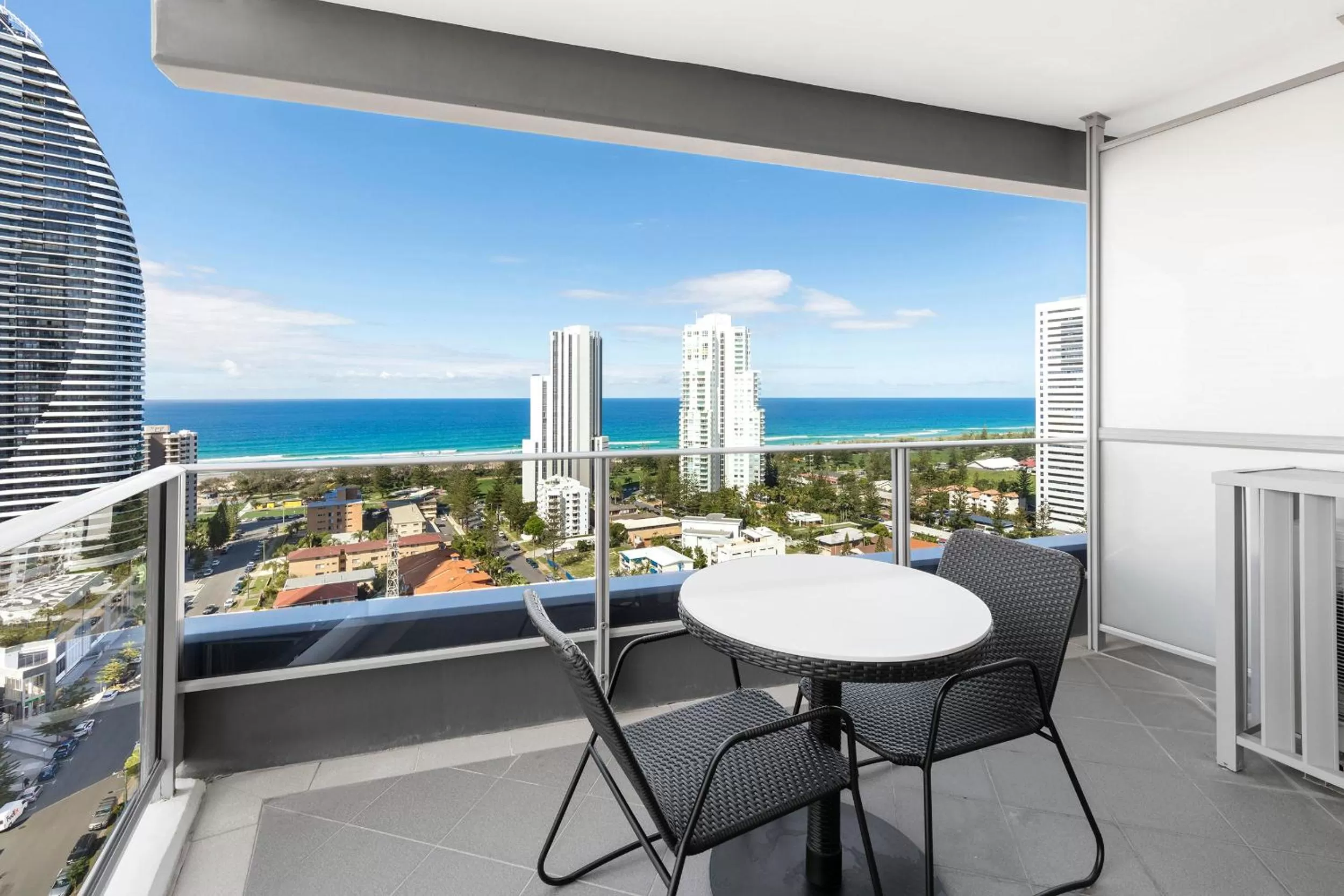 Balcony/Terrace in Meriton Suites Broadbeach