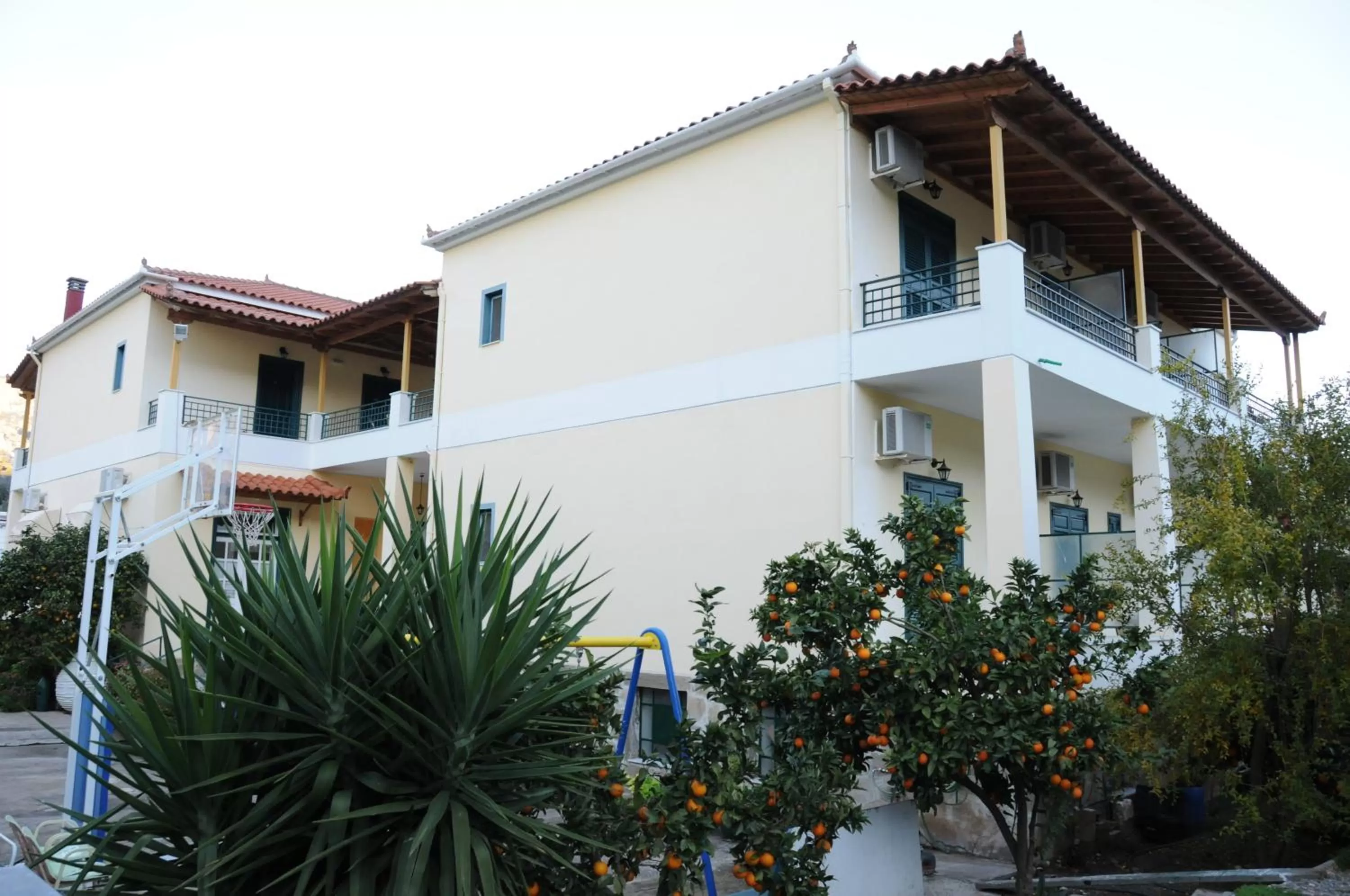 Facade/entrance in Costa-Rini Hotel