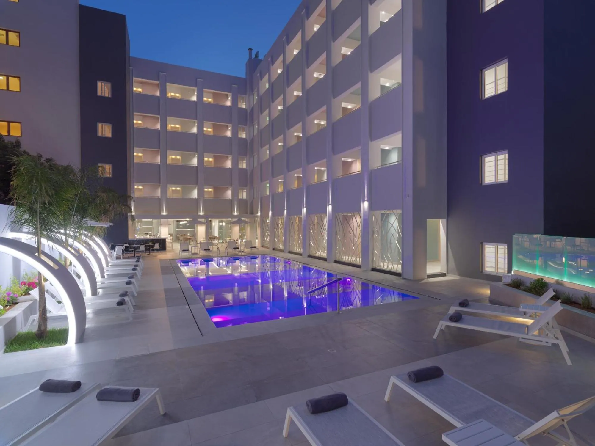 Swimming pool in Melrose Rethymno by Mage Hotels